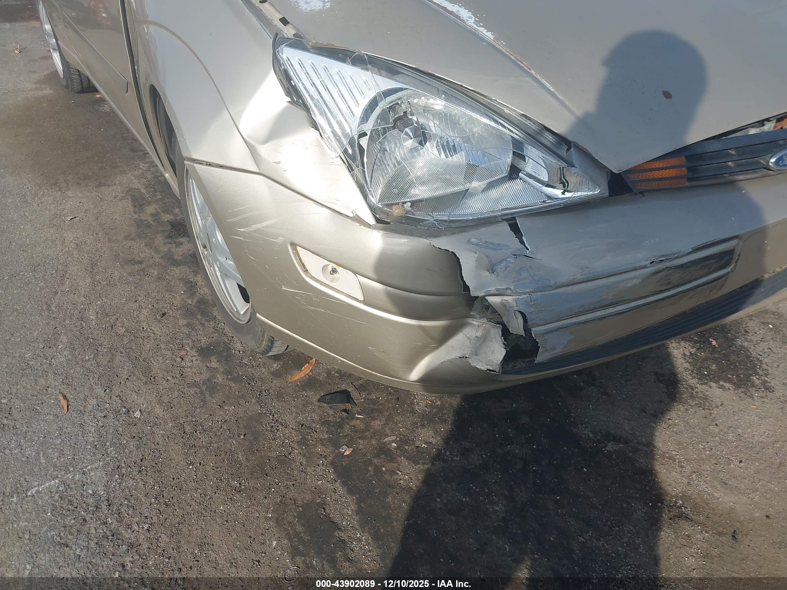 FORD FOCUS image 6