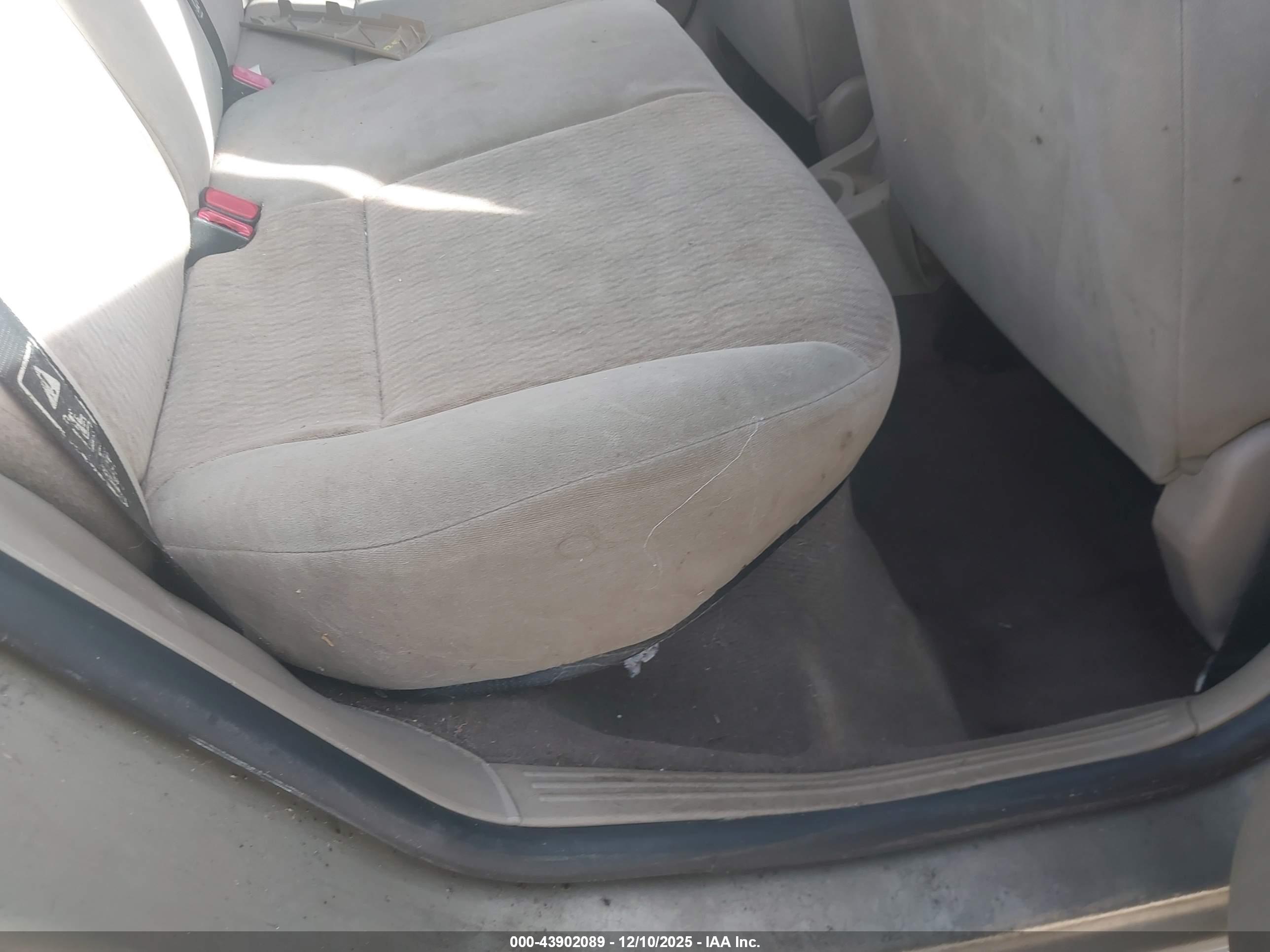 FORD FOCUS image 8