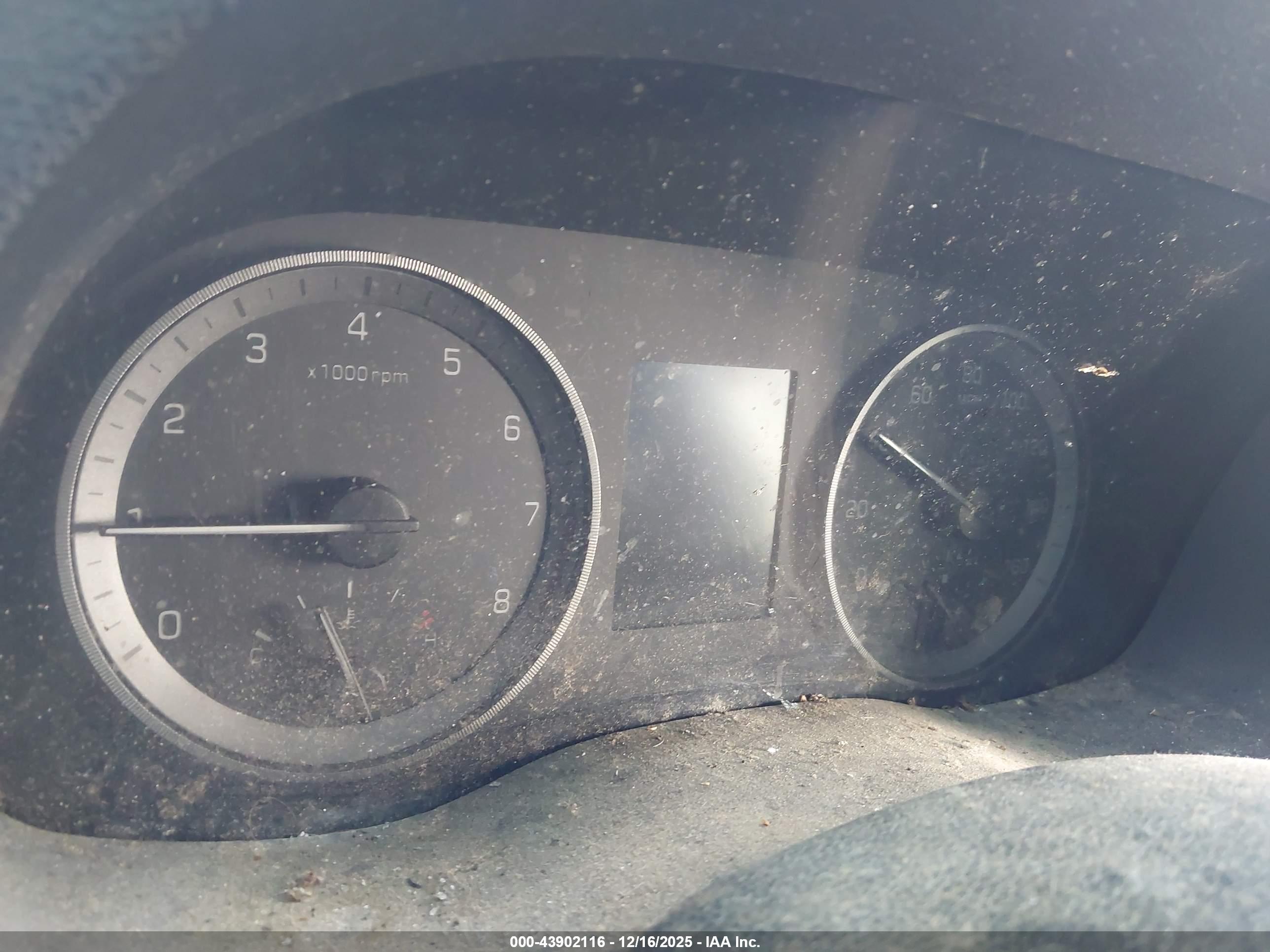 HYUNDAI TUCSON image 7