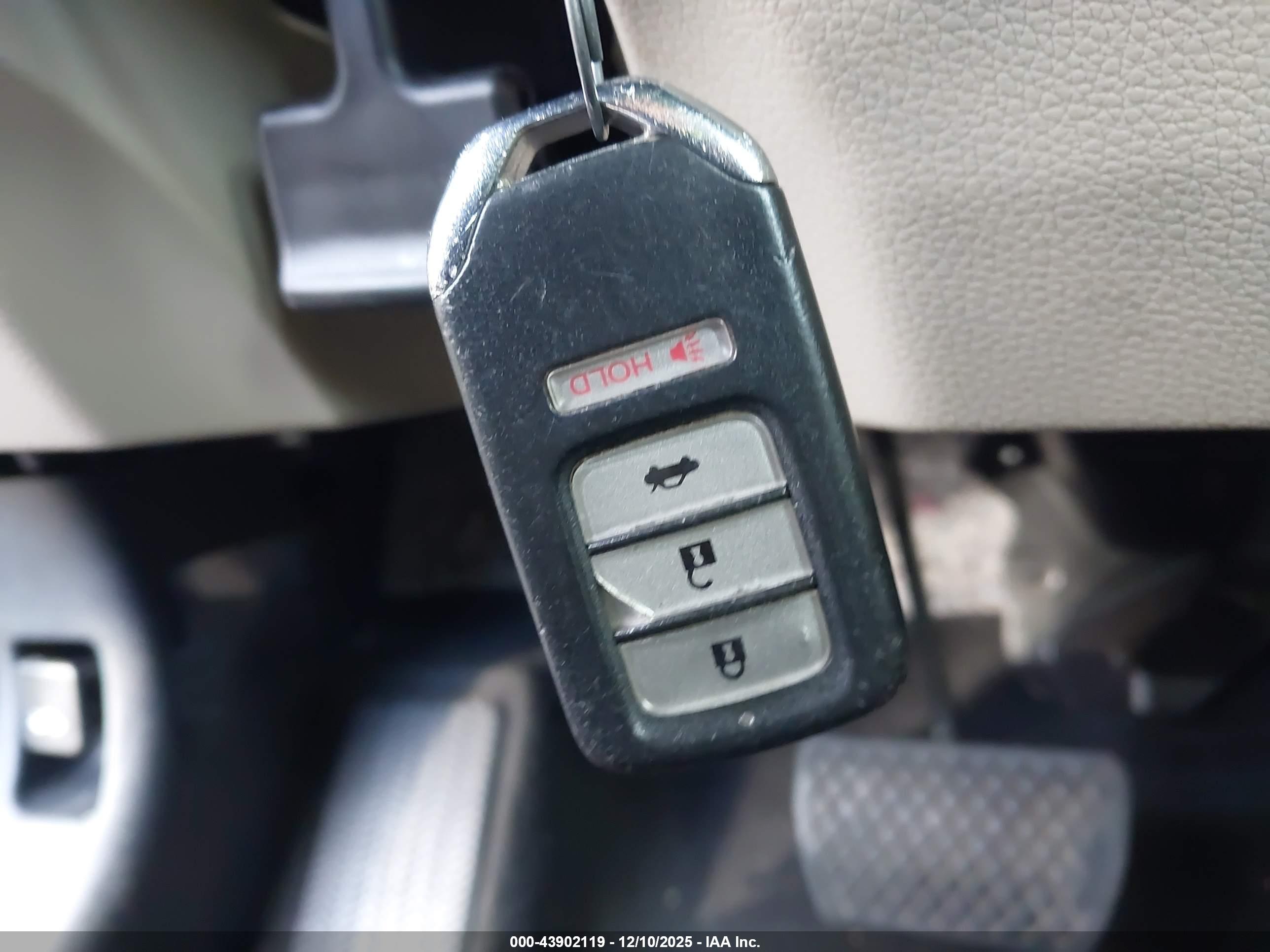 HONDA ACCORD image 11