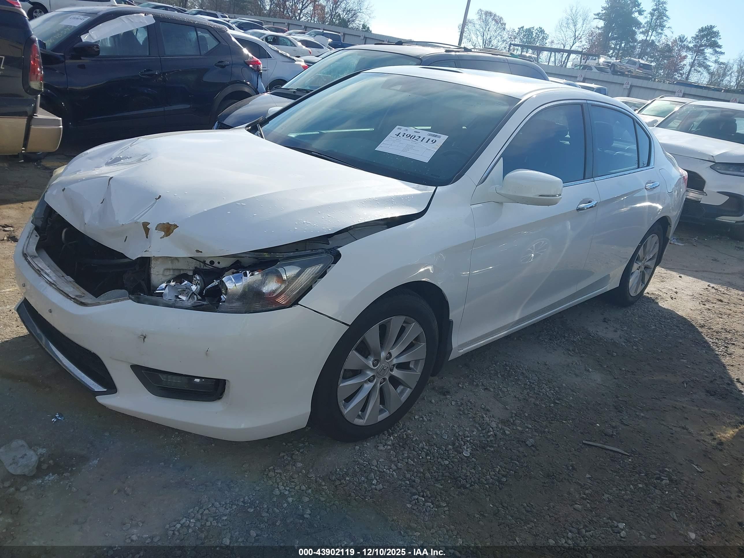 HONDA ACCORD image 2