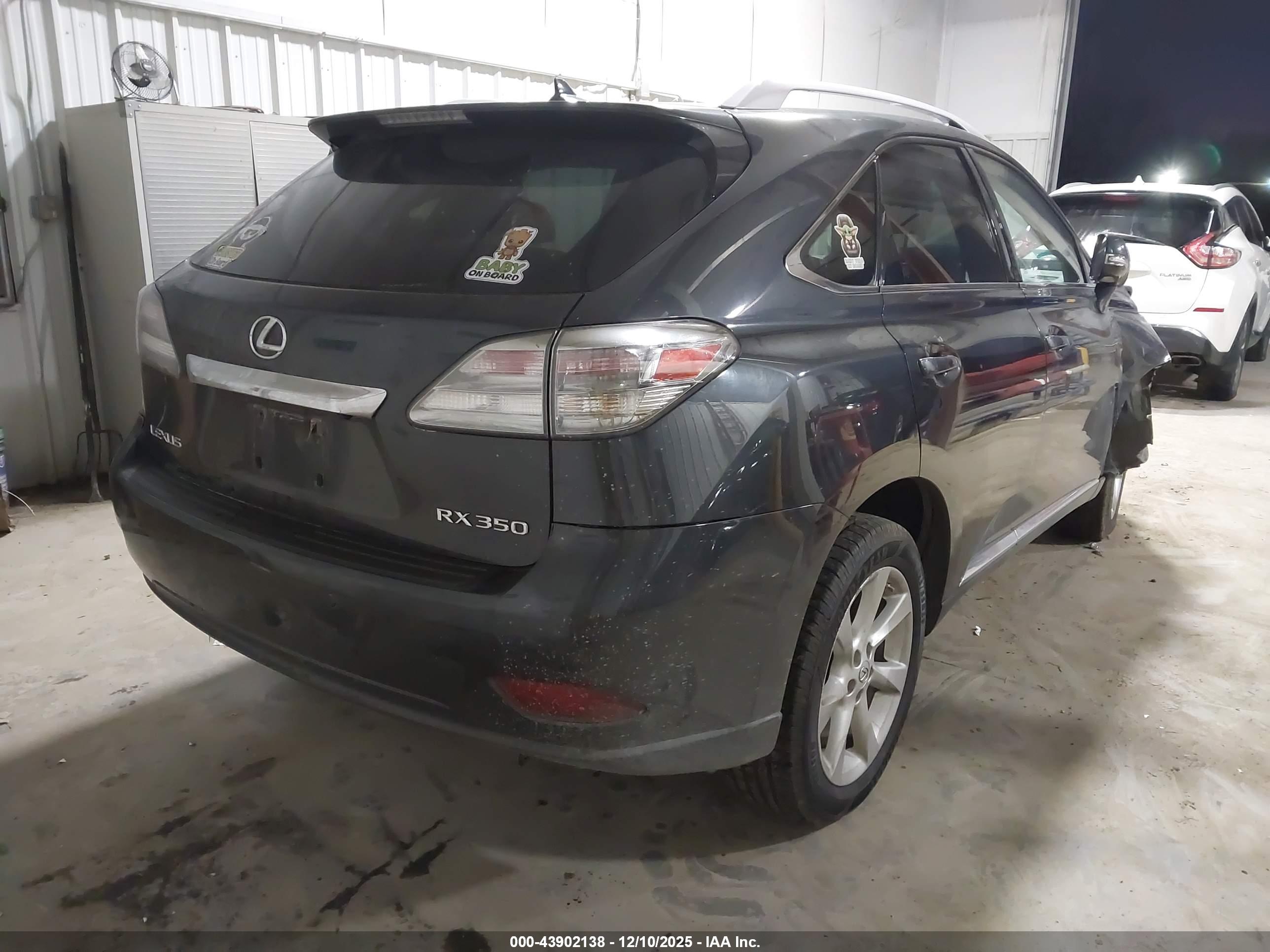 LEXUS RX image 4