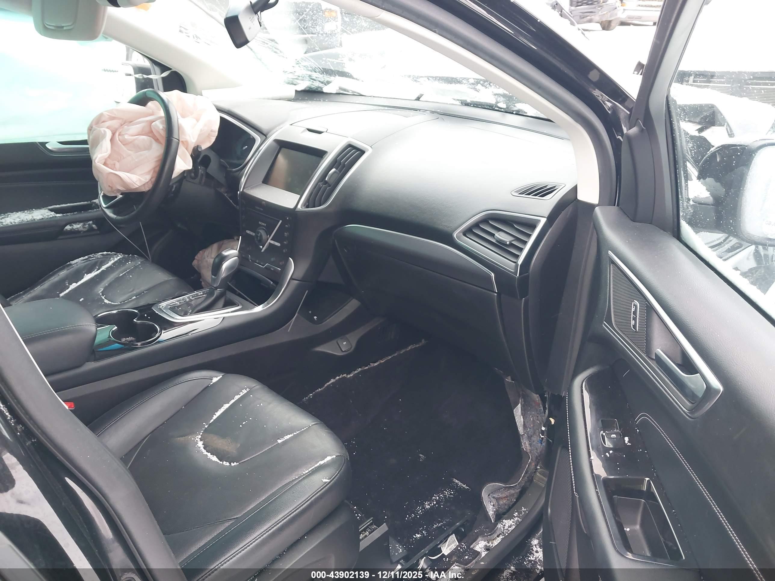 FORD EDGE image 5