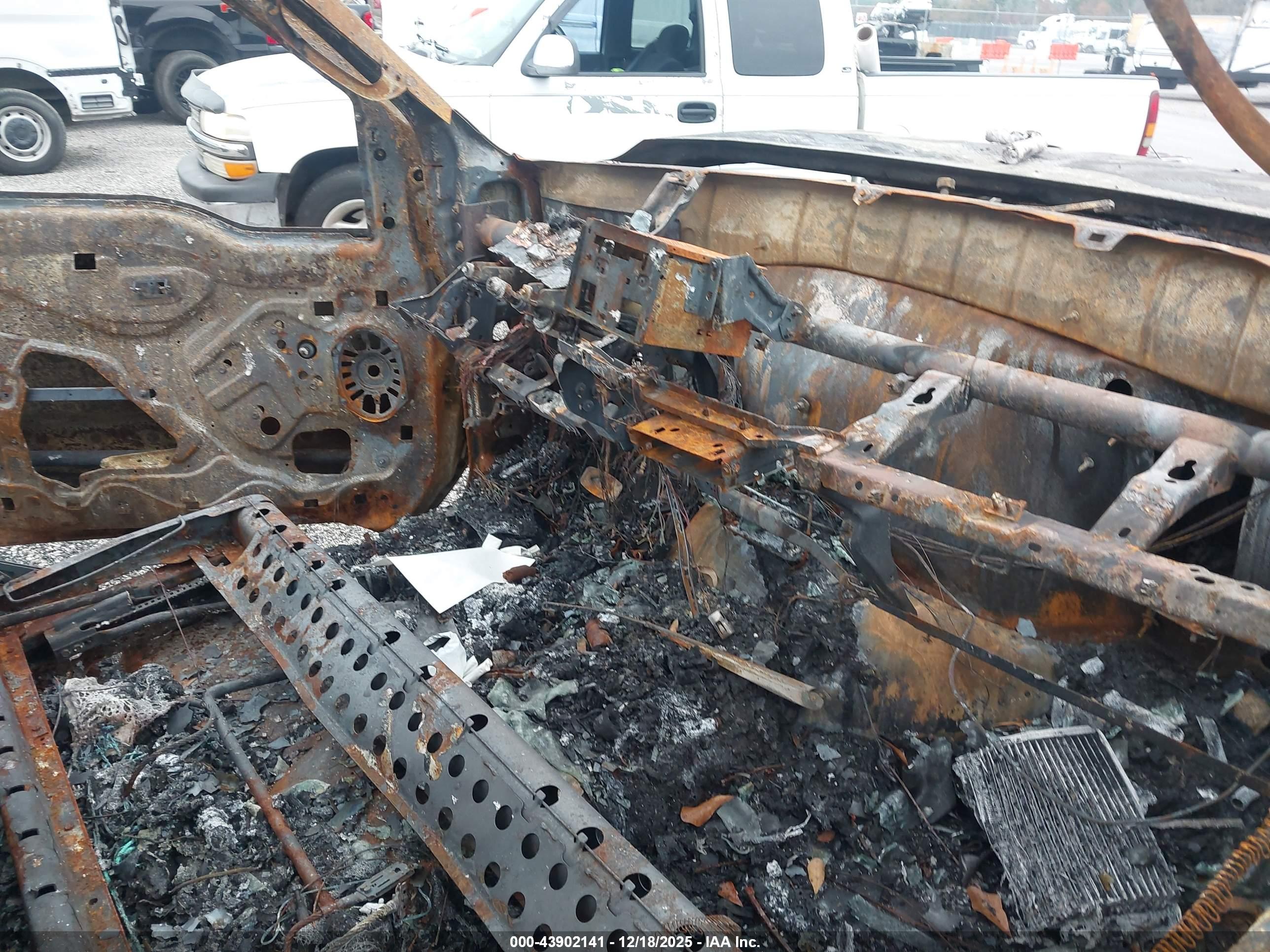 FORD F-350 image 5