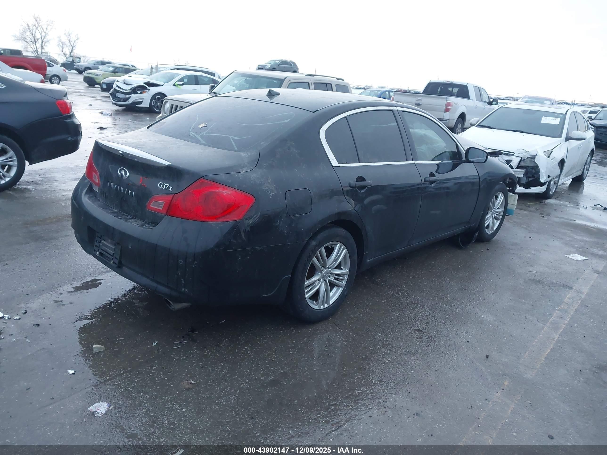 INFINITI G37X image 4