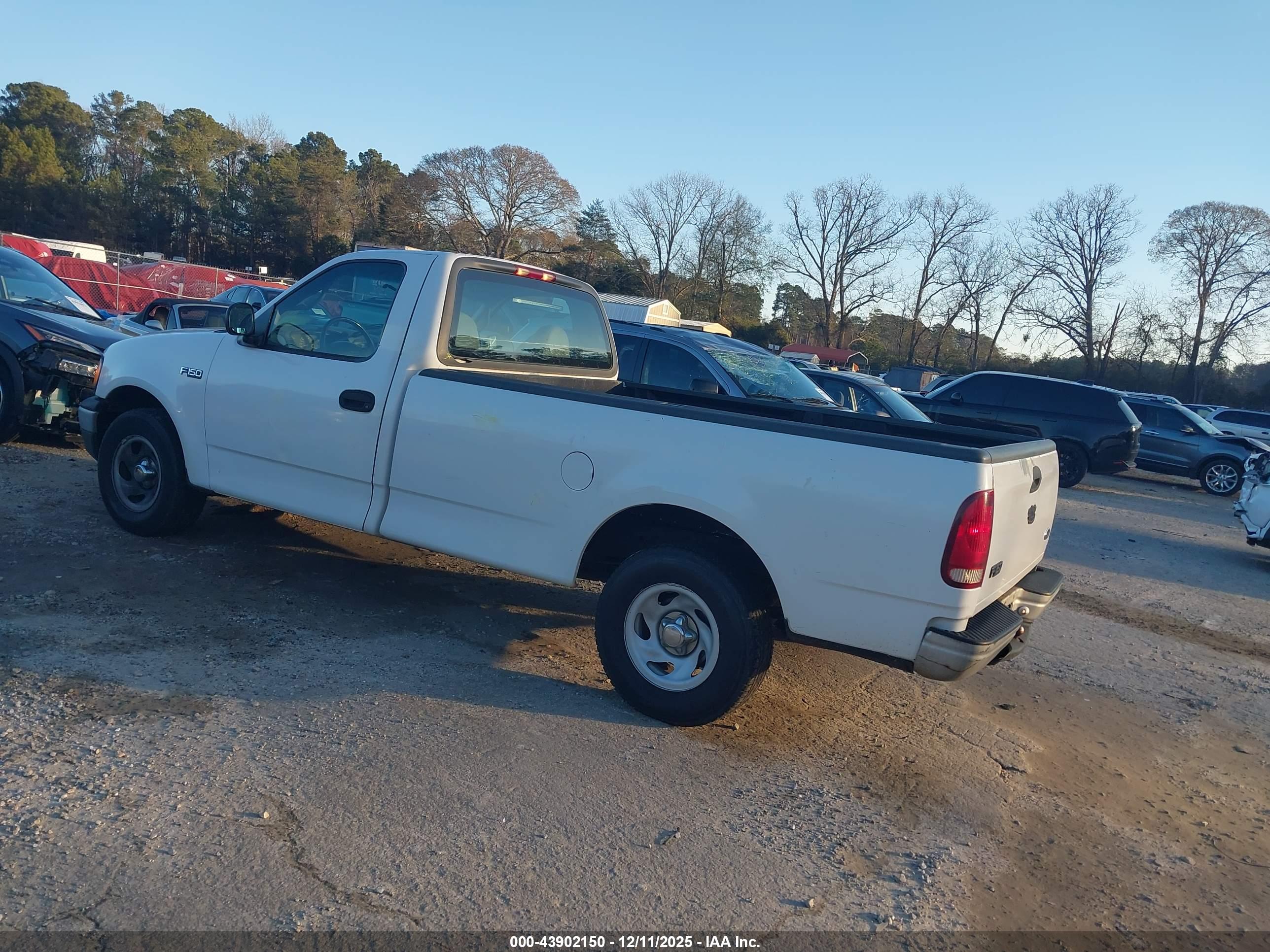 FORD F-150 image 3