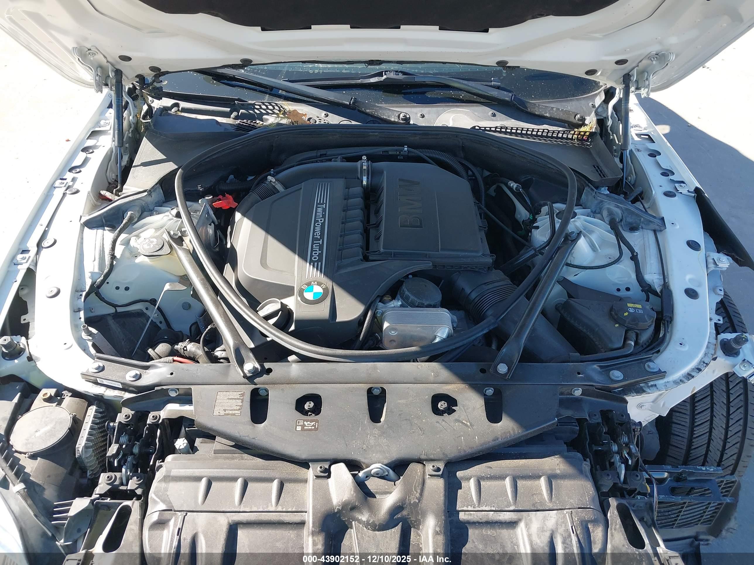 BMW 640I image 10