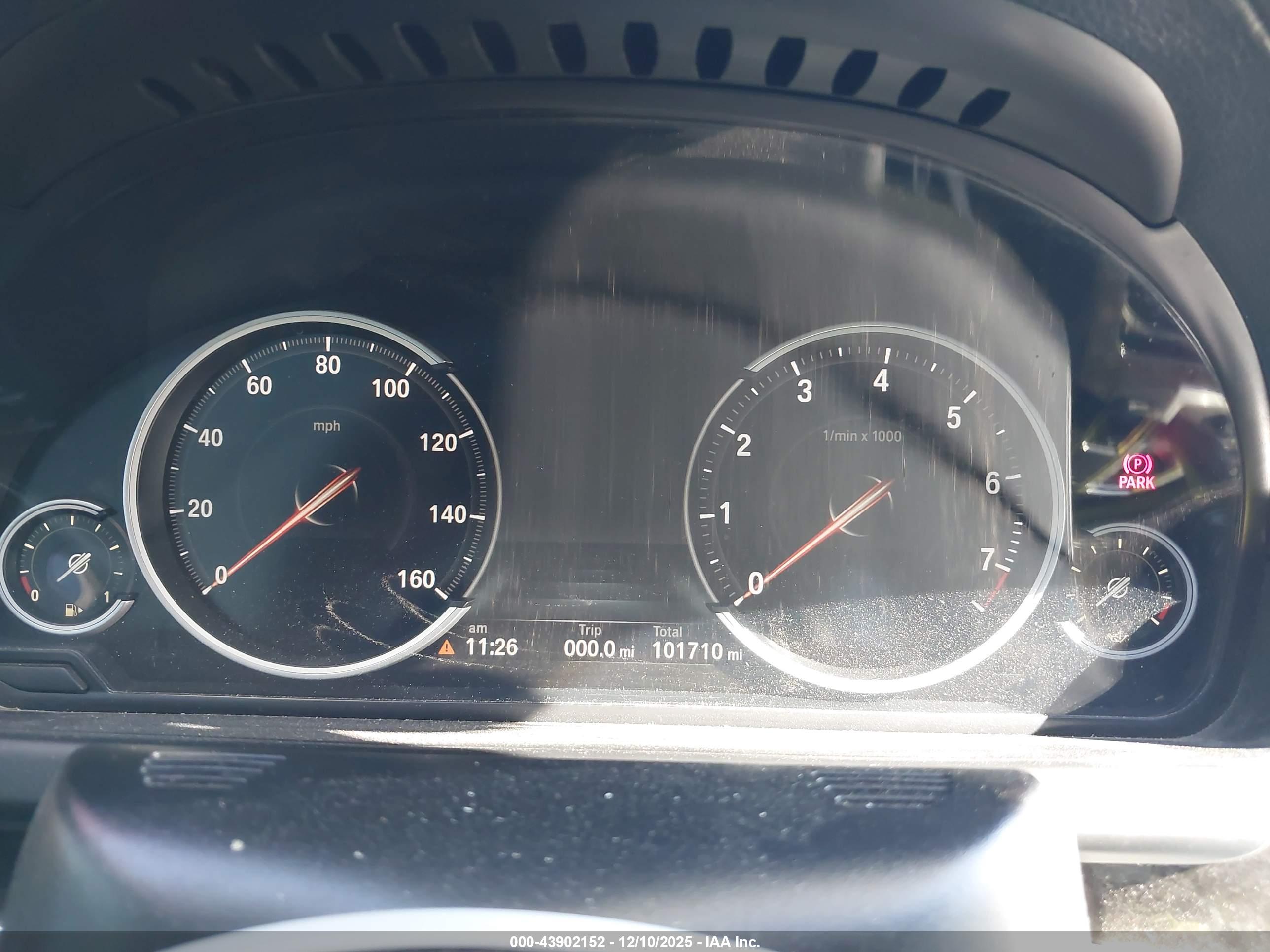 BMW 640I image 7