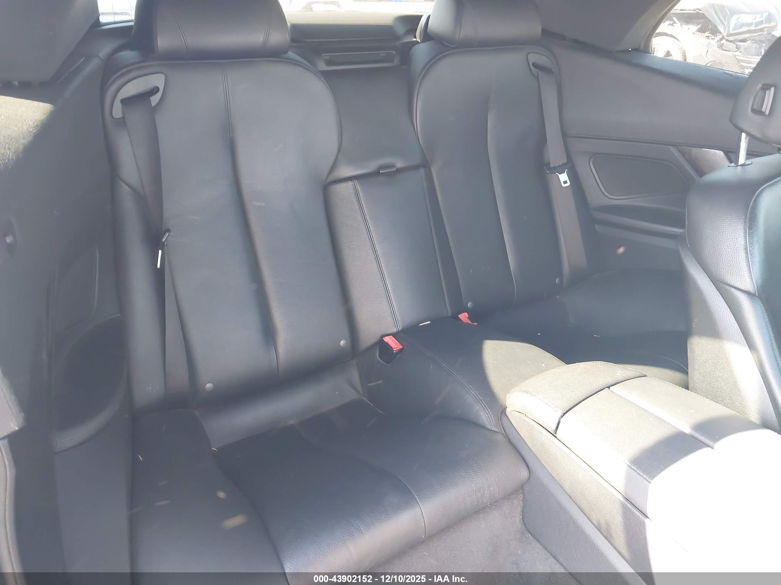 BMW 640I image 8