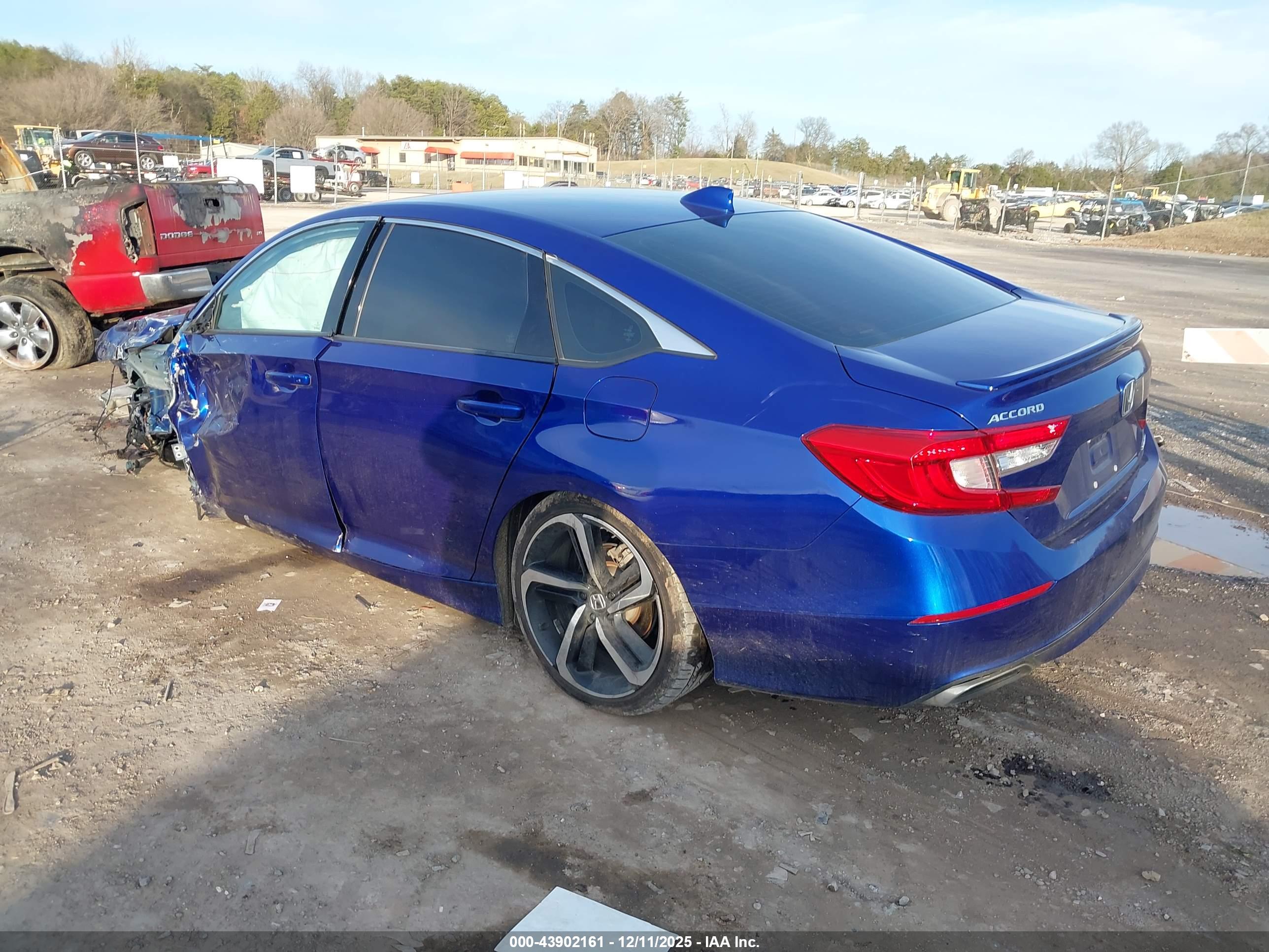 HONDA ACCORD image 3