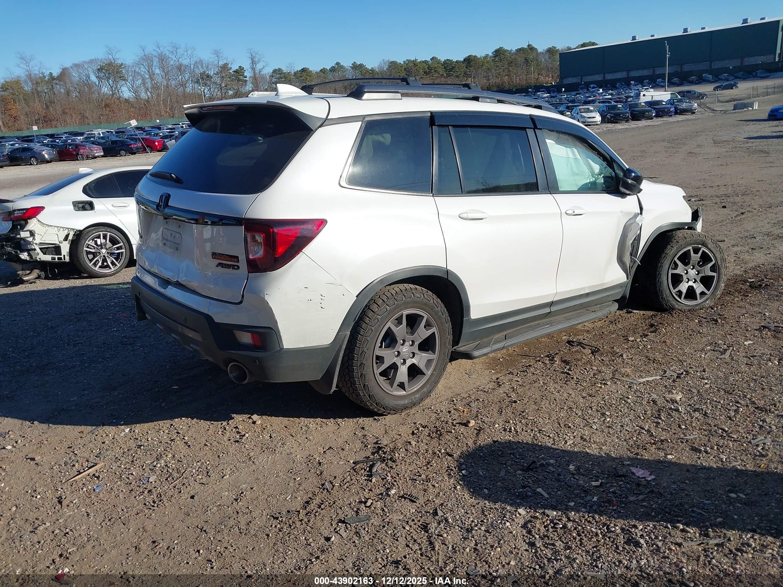 HONDA PASSPORT image 4
