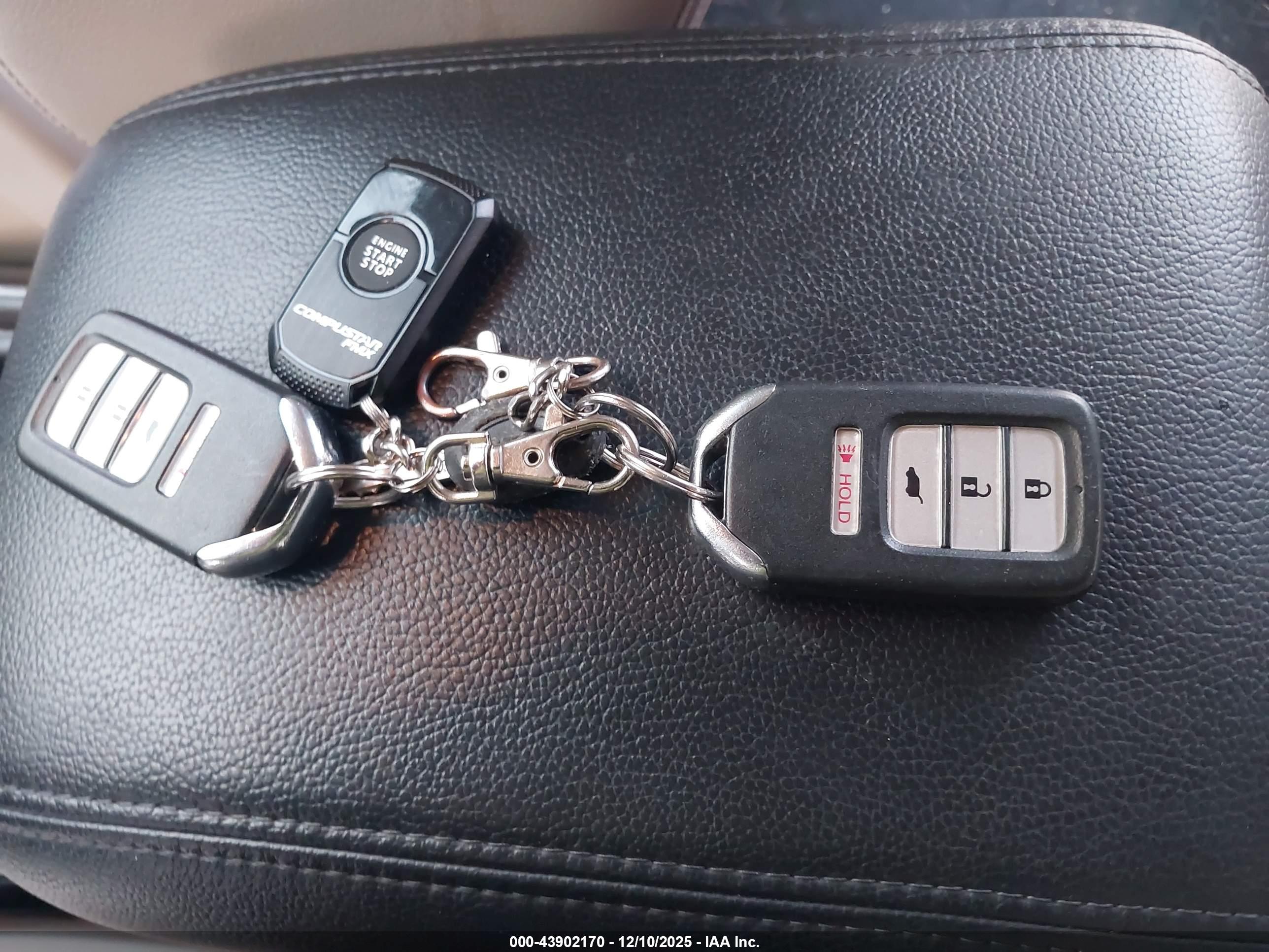 HONDA CR-V image 11