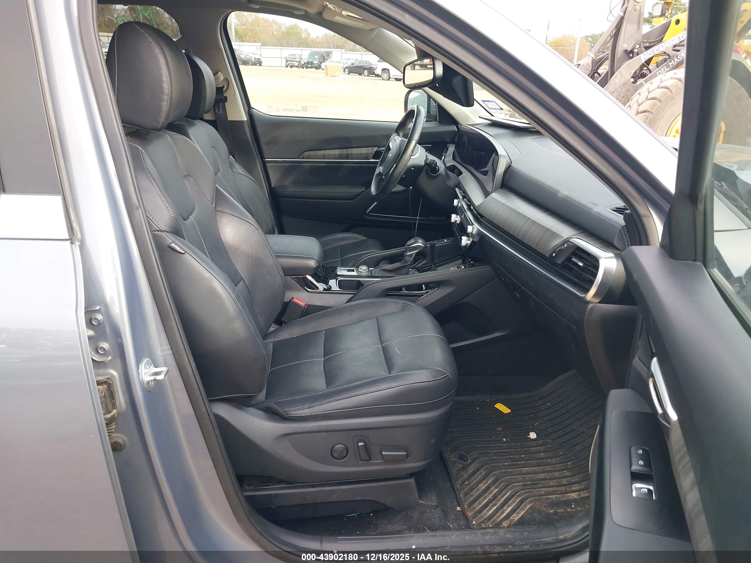 KIA TELLURIDE image 5