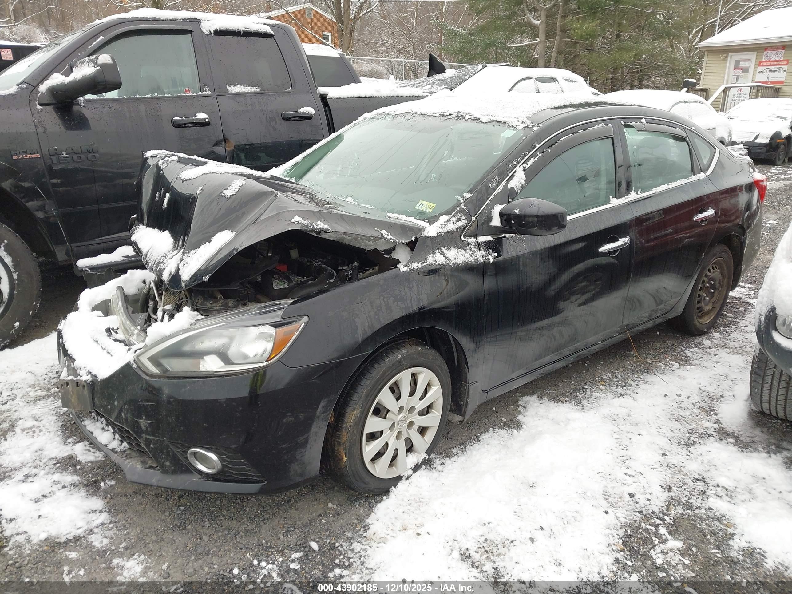 NISSAN SENTRA image 2