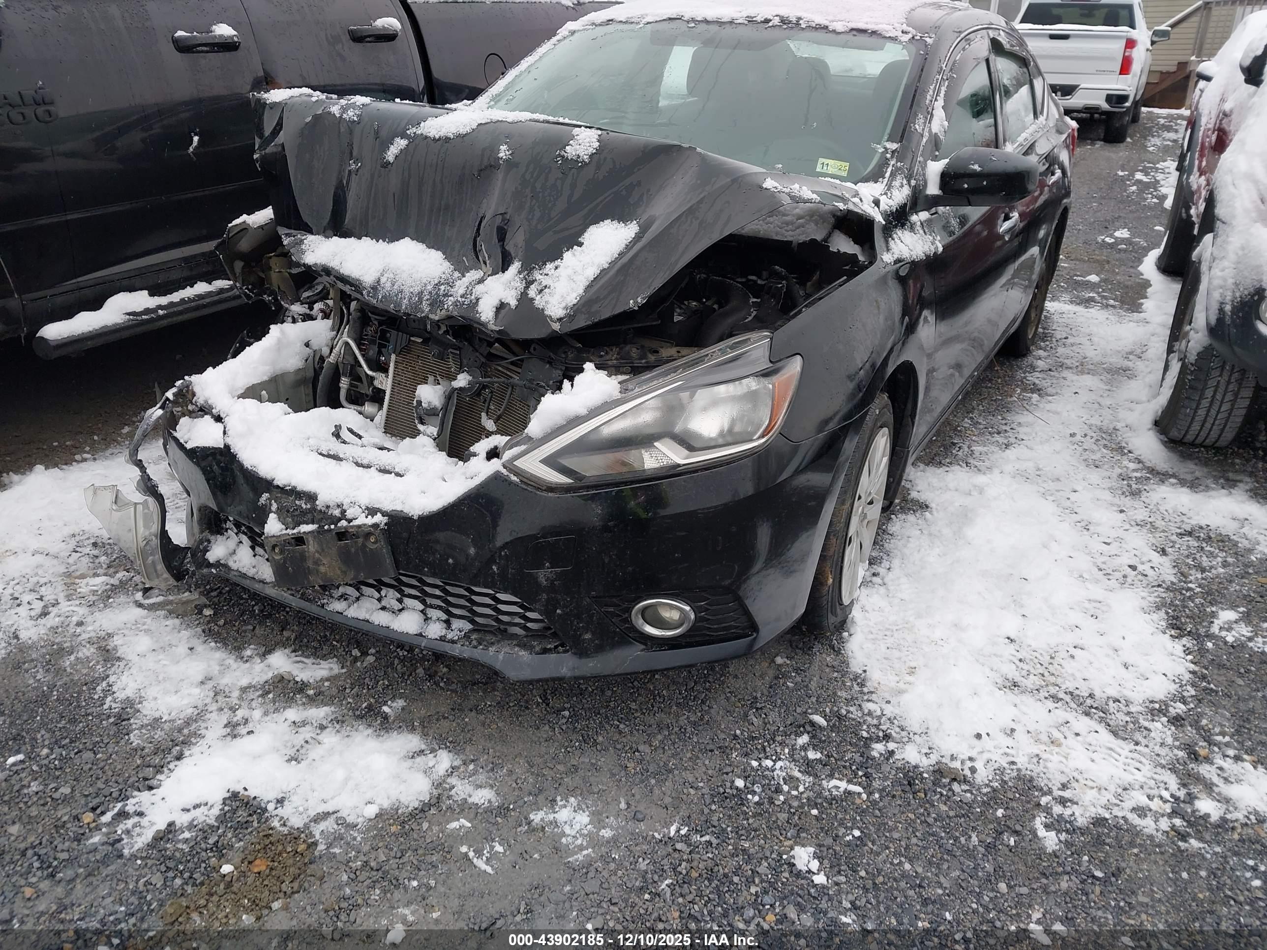 NISSAN SENTRA image 6
