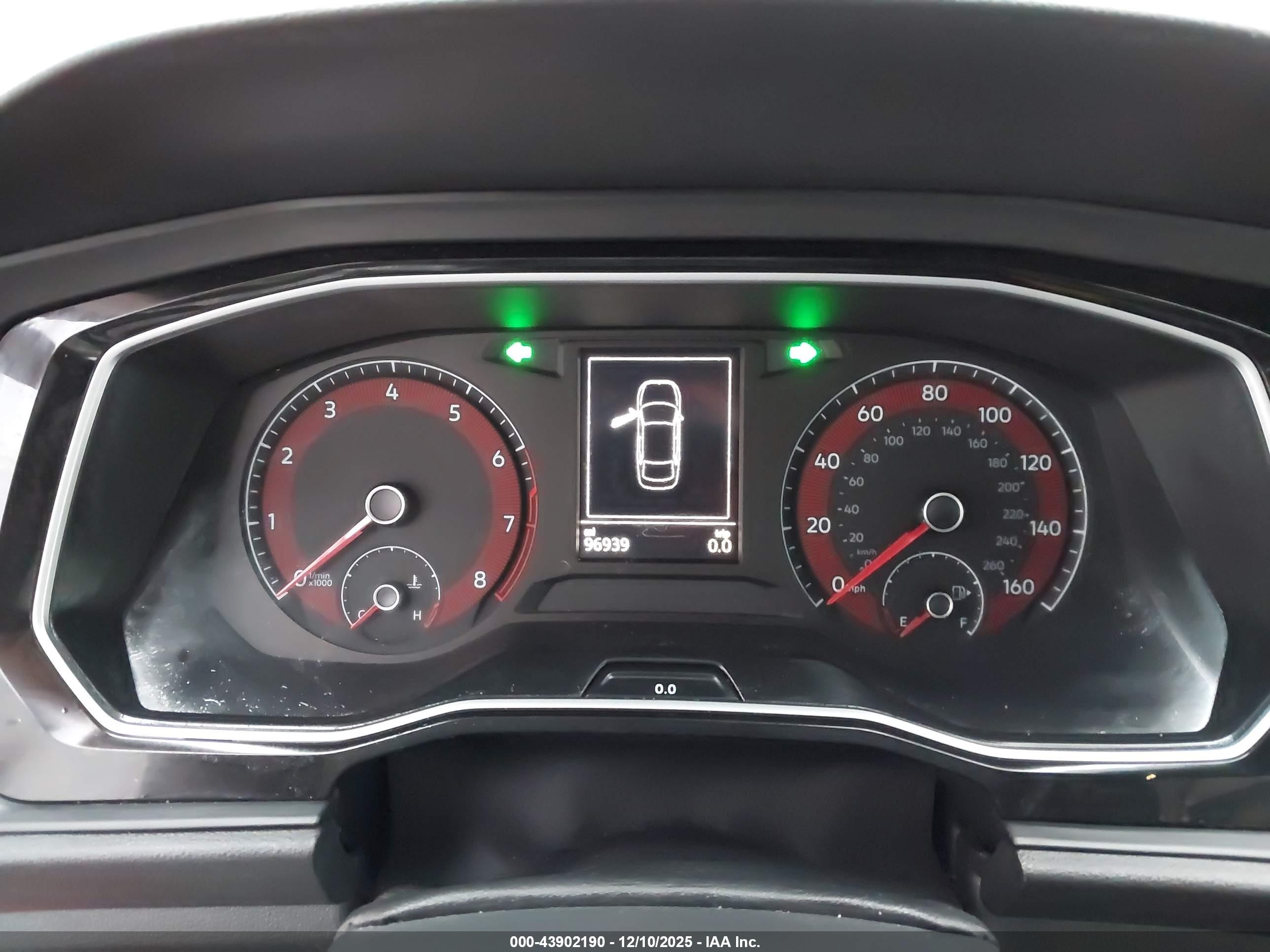 VOLKSWAGEN JETTA image 7