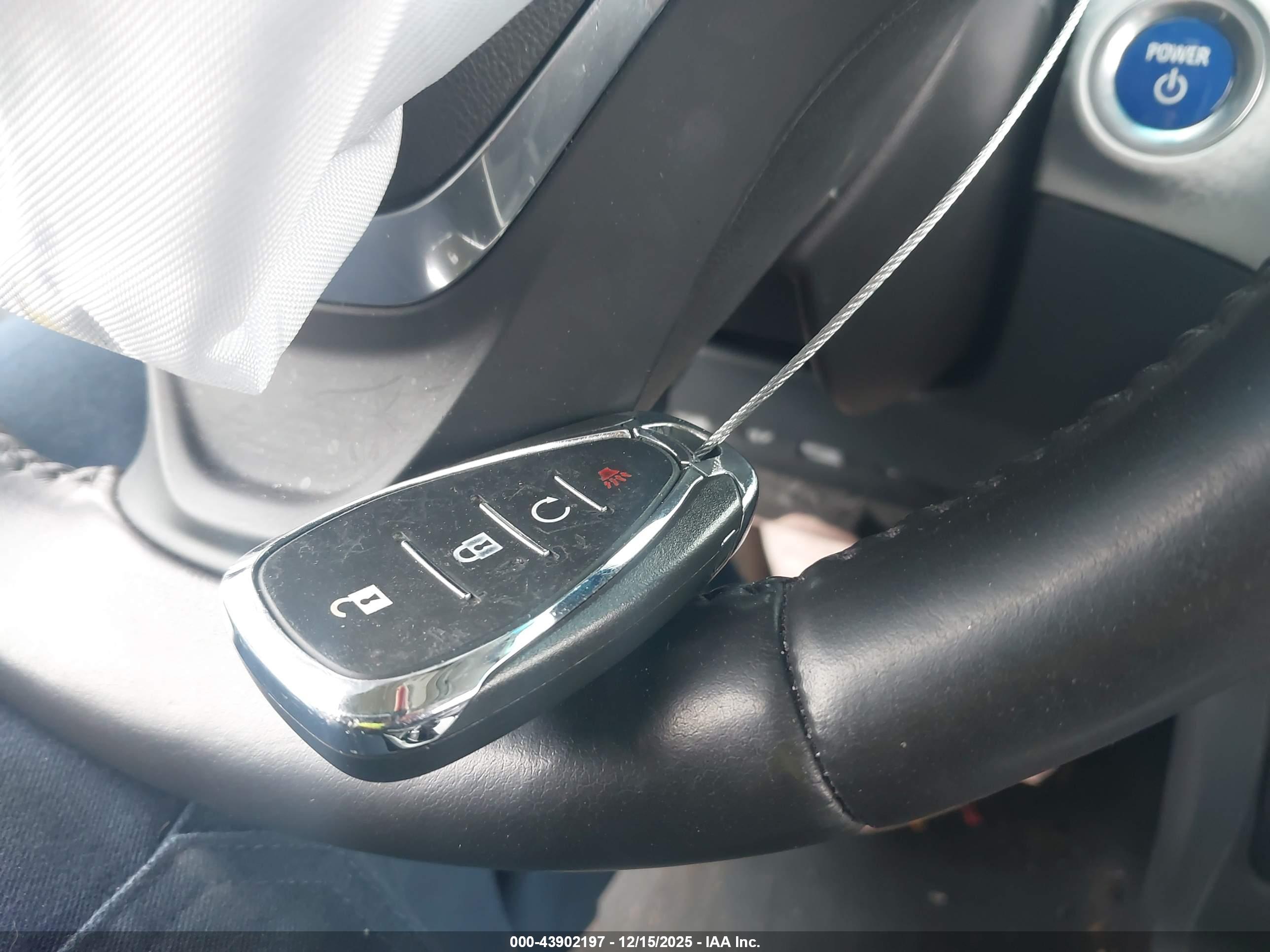 CHEVROLET BOLT image 11