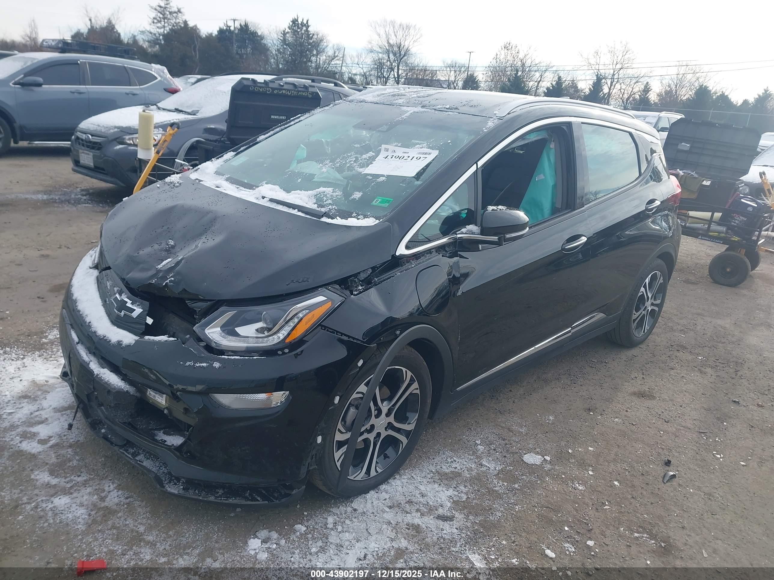CHEVROLET BOLT image 2