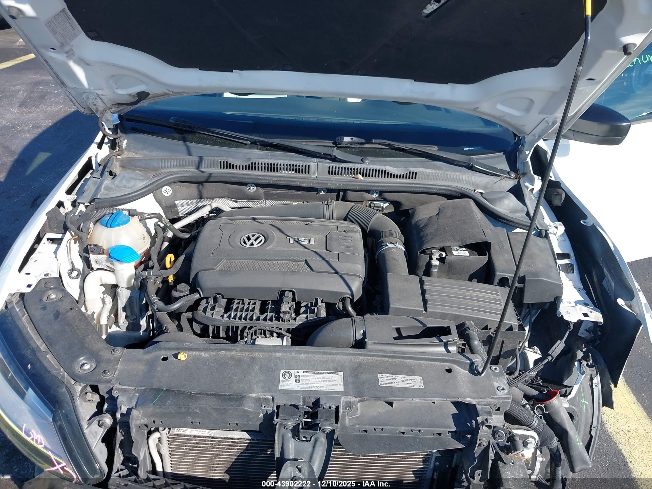 VOLKSWAGEN JETTA image 10
