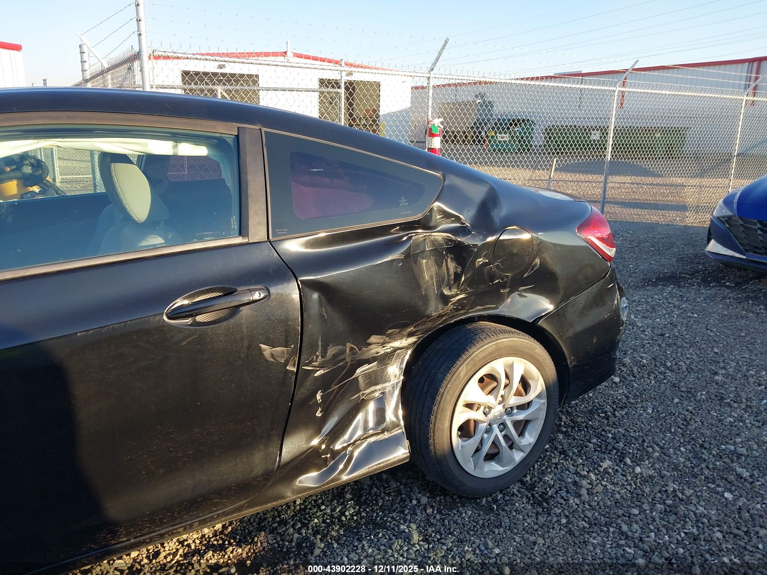 HONDA CIVIC image 6