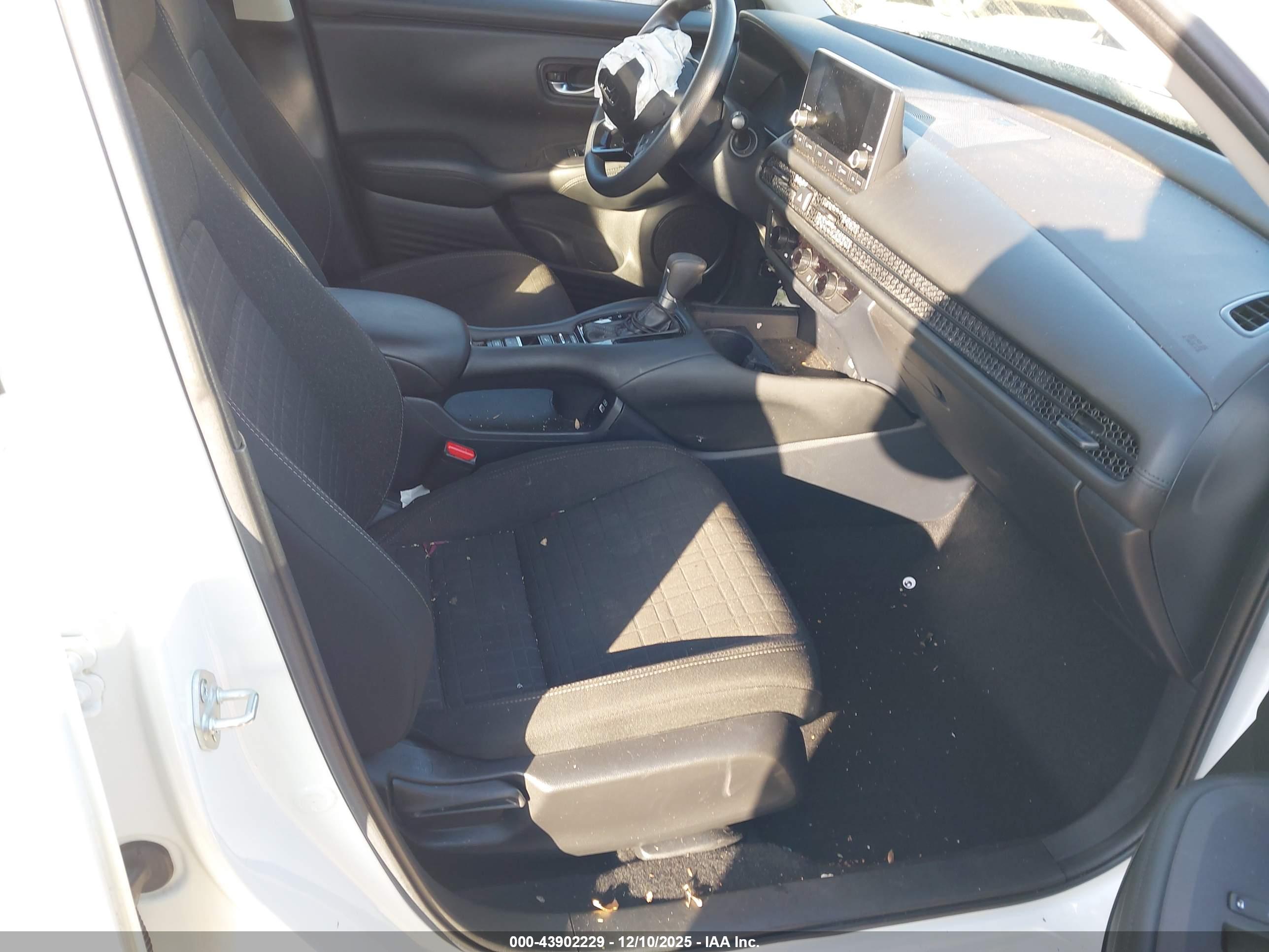 HONDA HR-V image 5