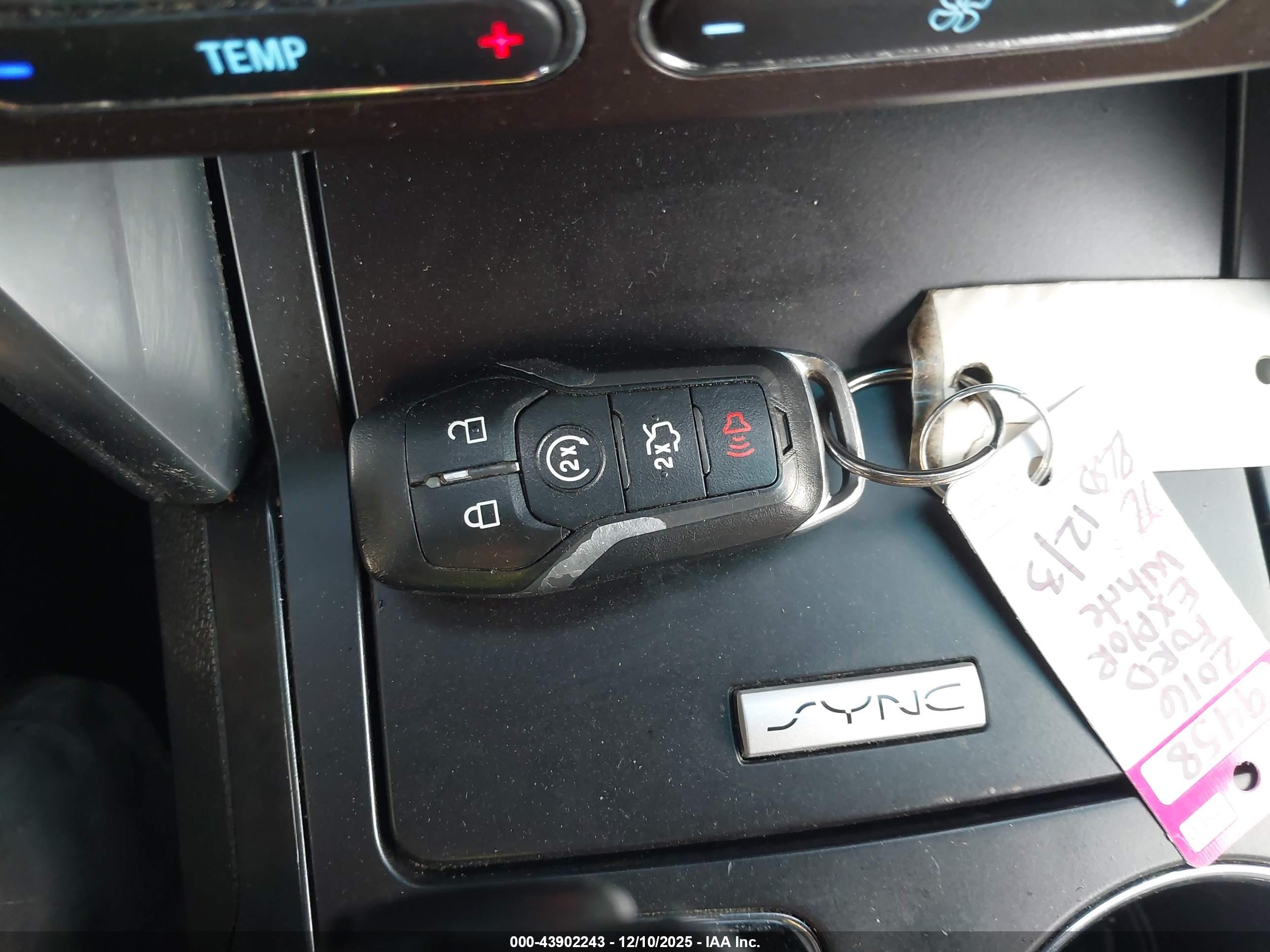 FORD EXPLORER image 11