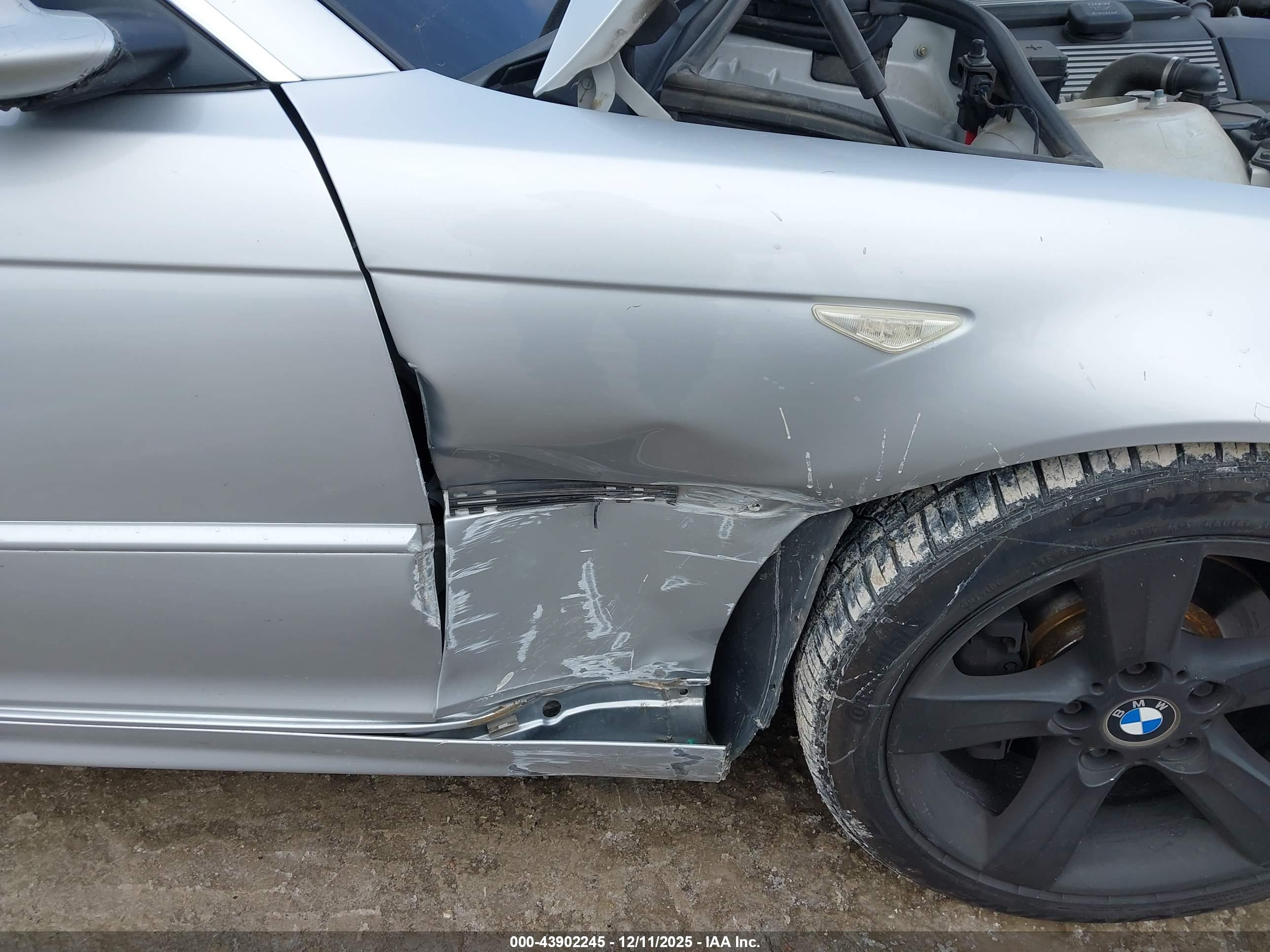 BMW 325CI image 6