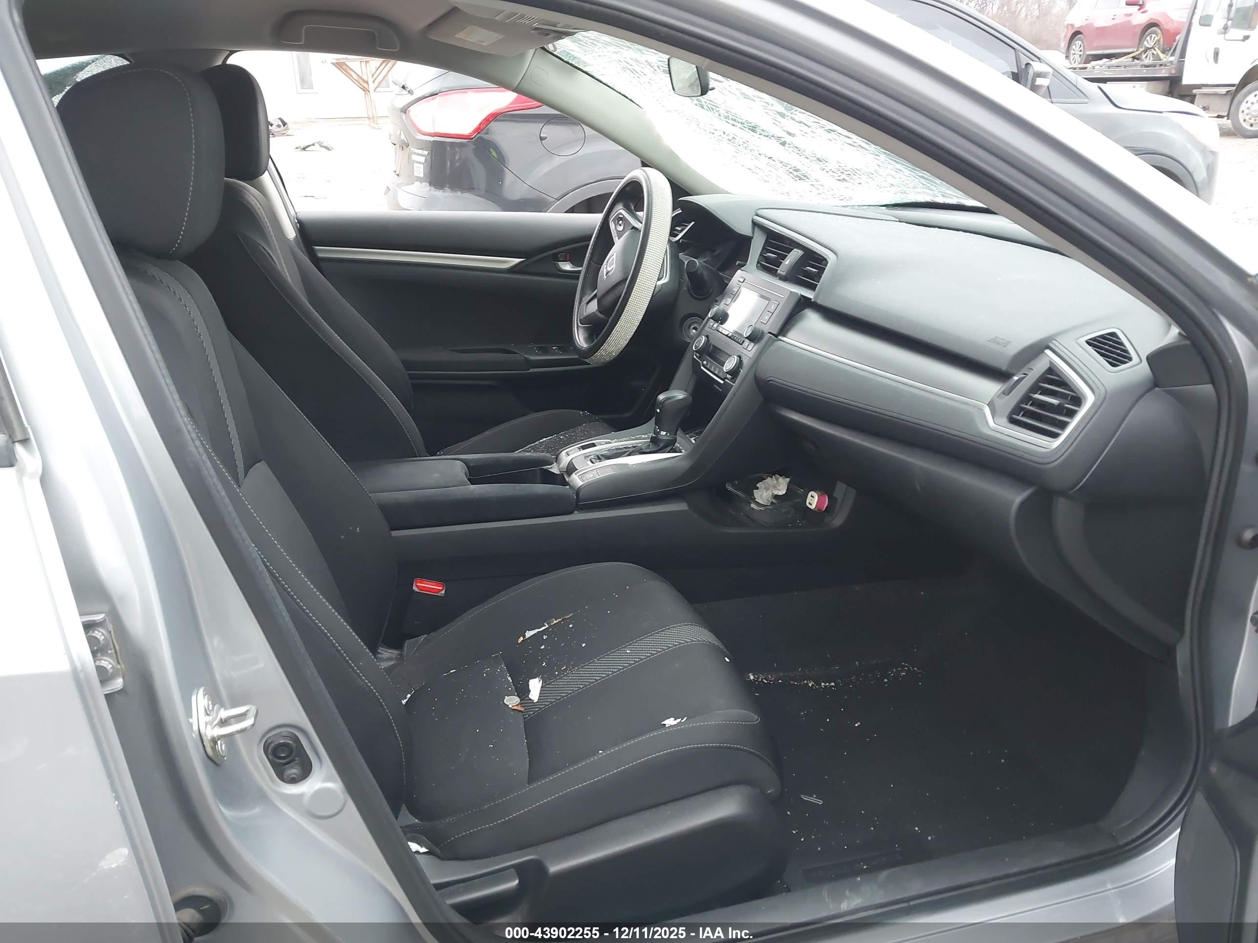 HONDA CIVIC image 5