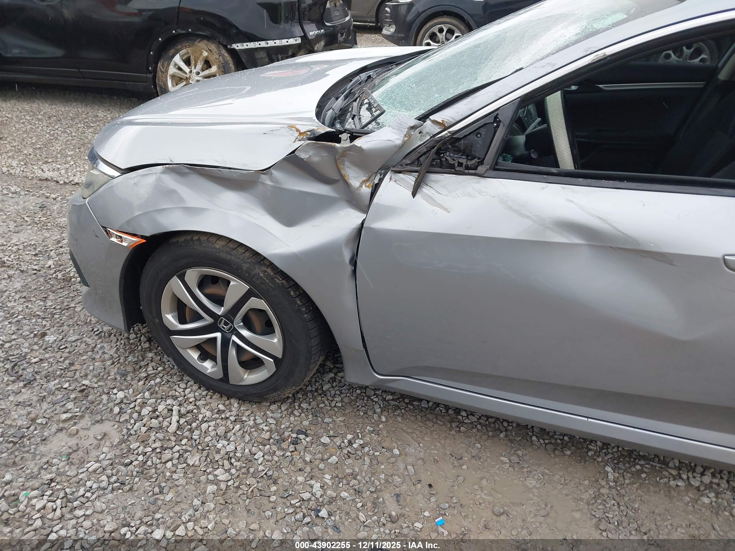 HONDA CIVIC image 6