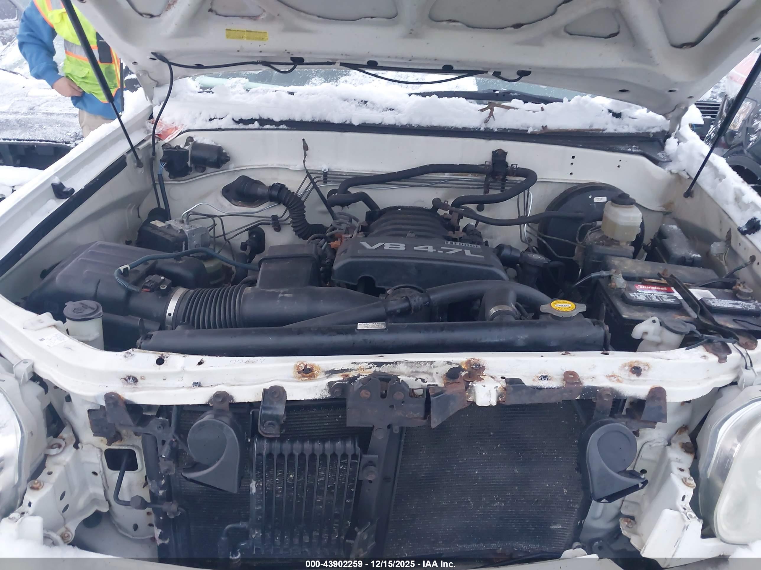 TOYOTA TUNDRA image 10