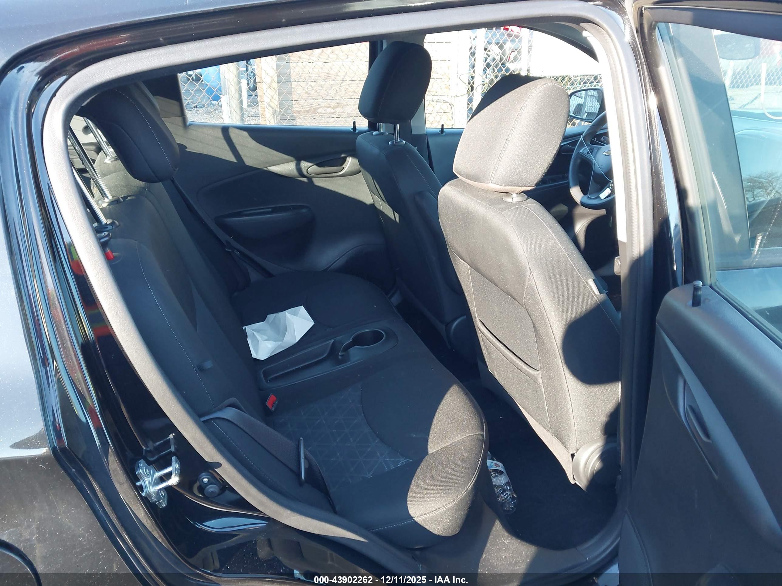 CHEVROLET SPARK image 8