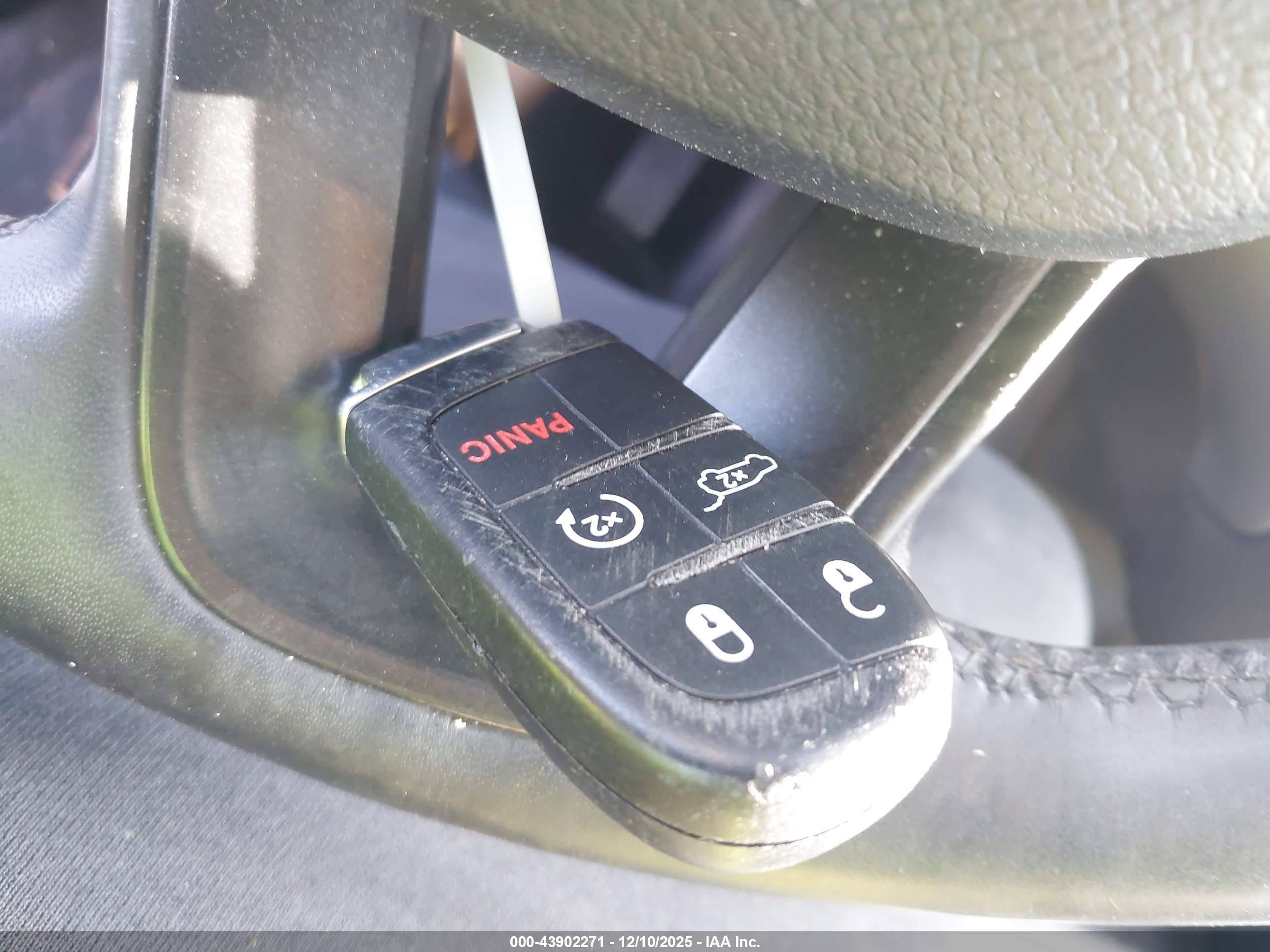 DODGE DURANGO image 11