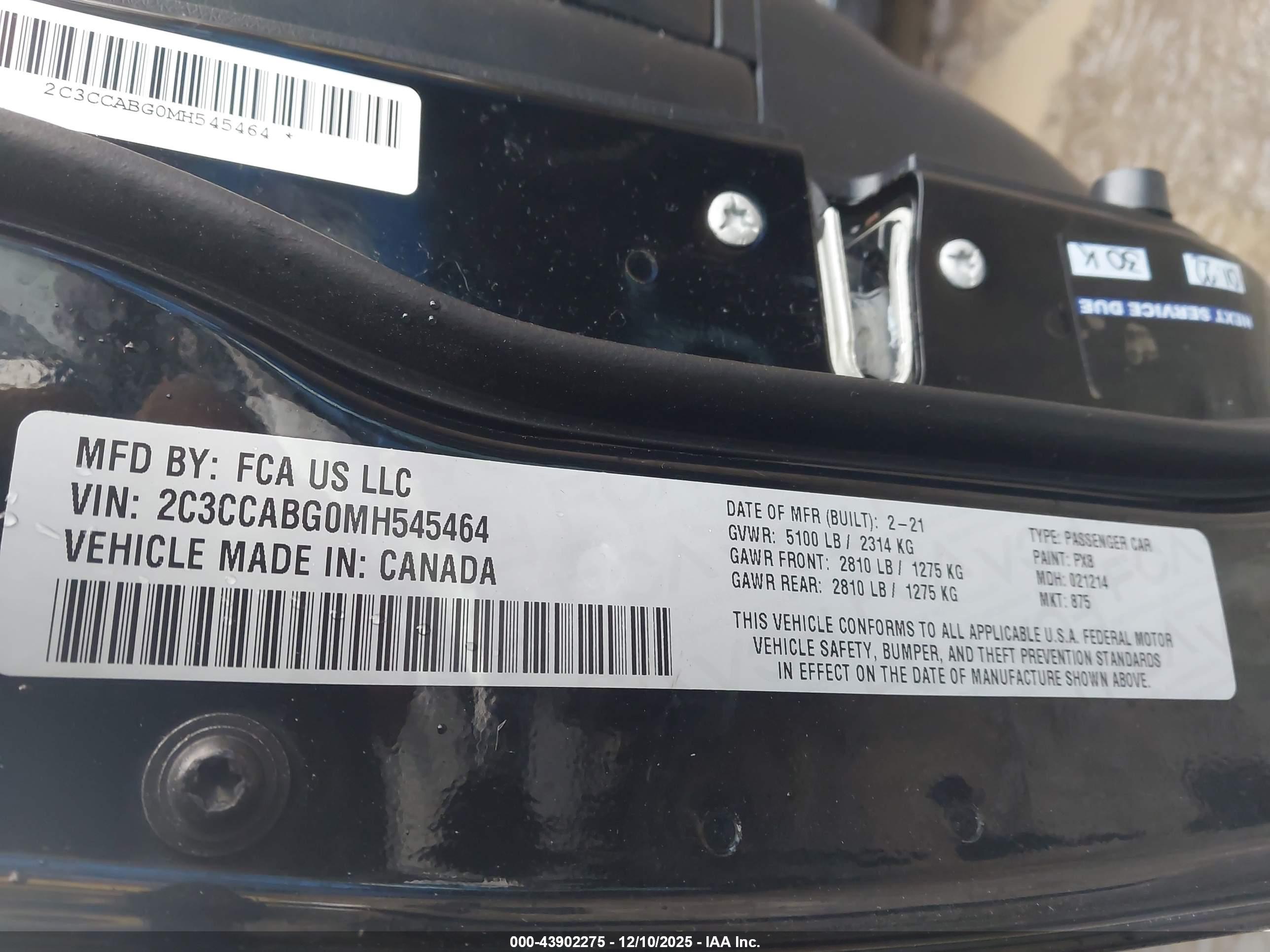 CHRYSLER 300 image 9