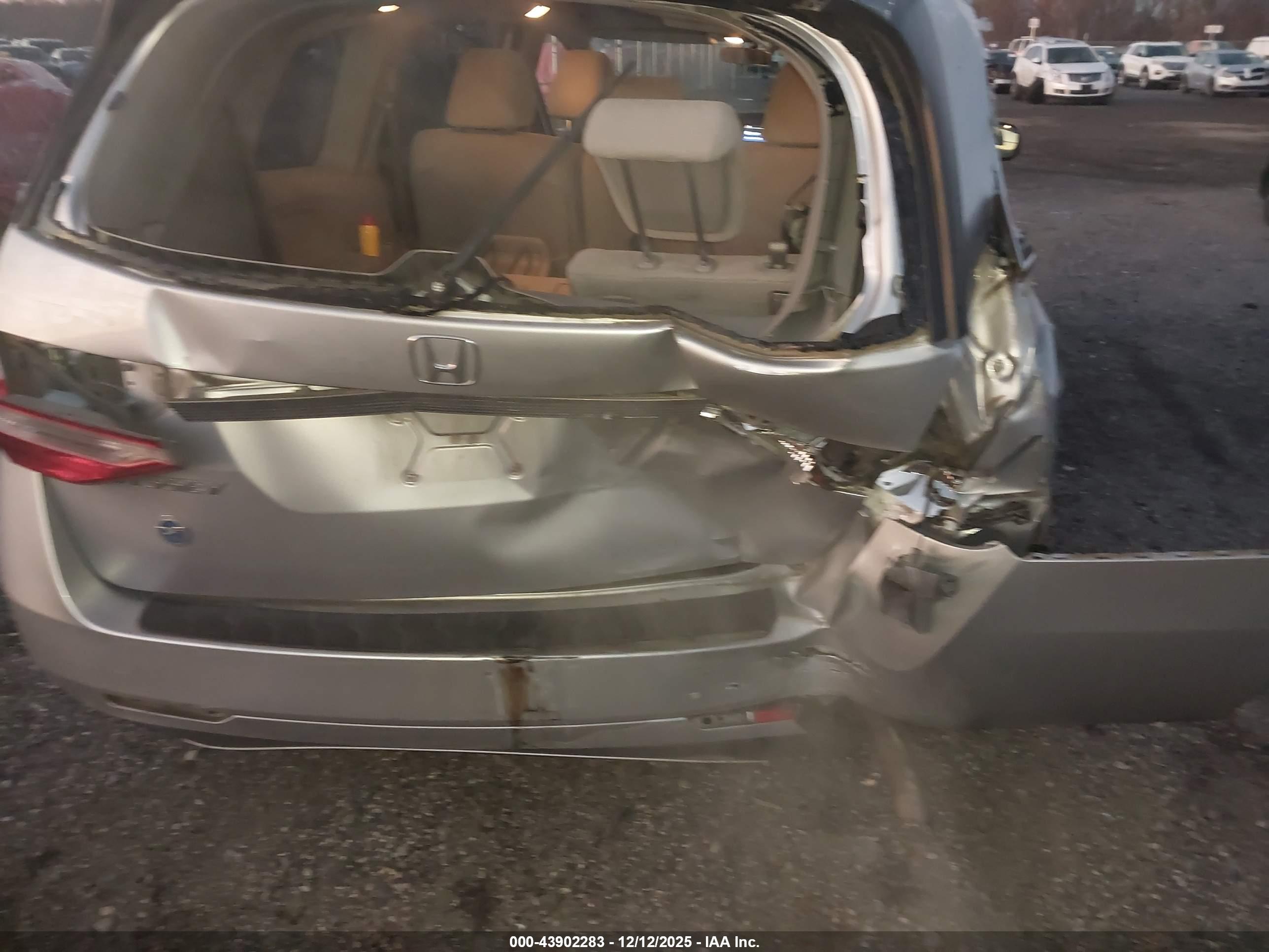 HONDA ODYSSEY image 6