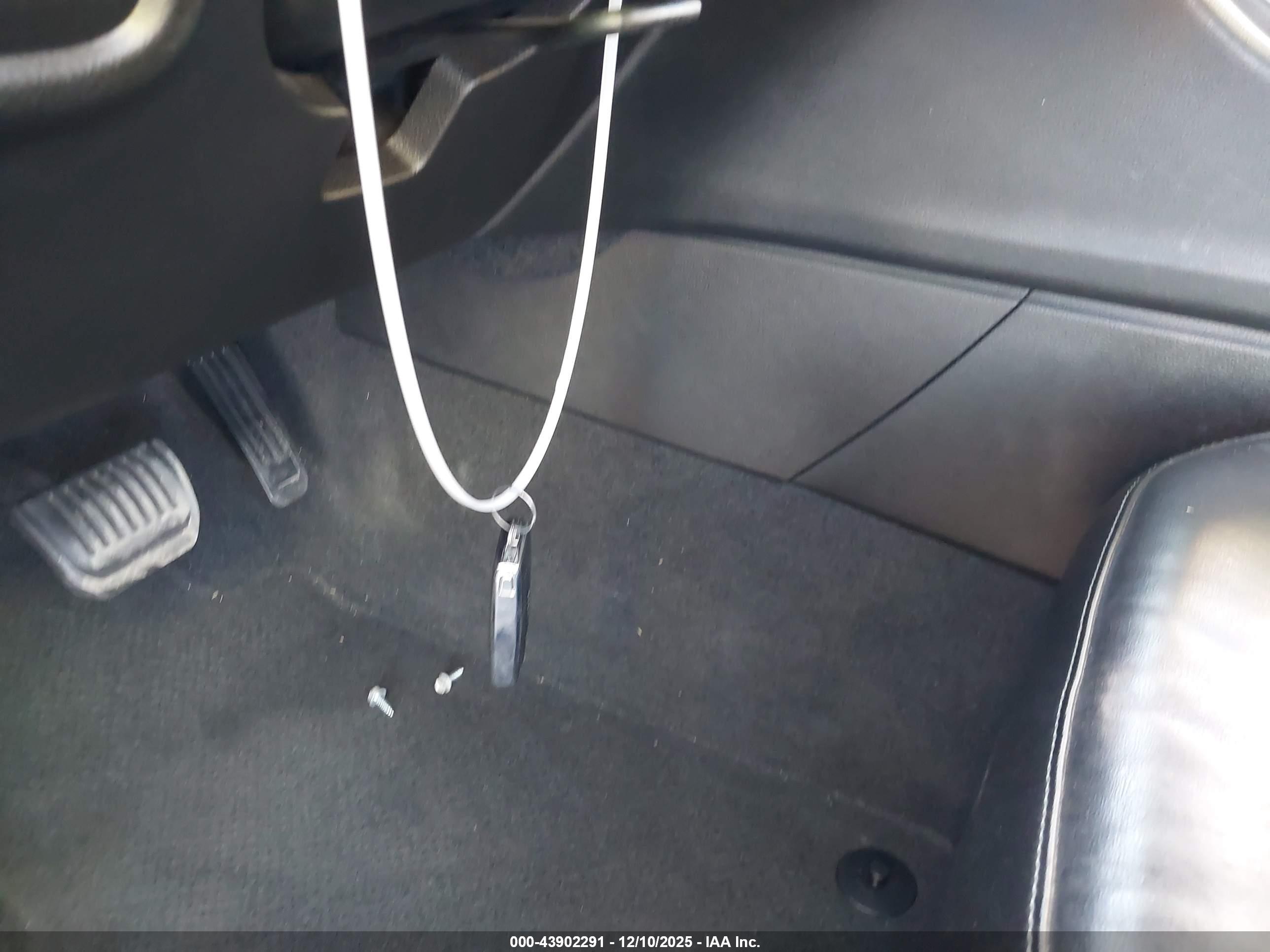 JEEP GRAND image 11