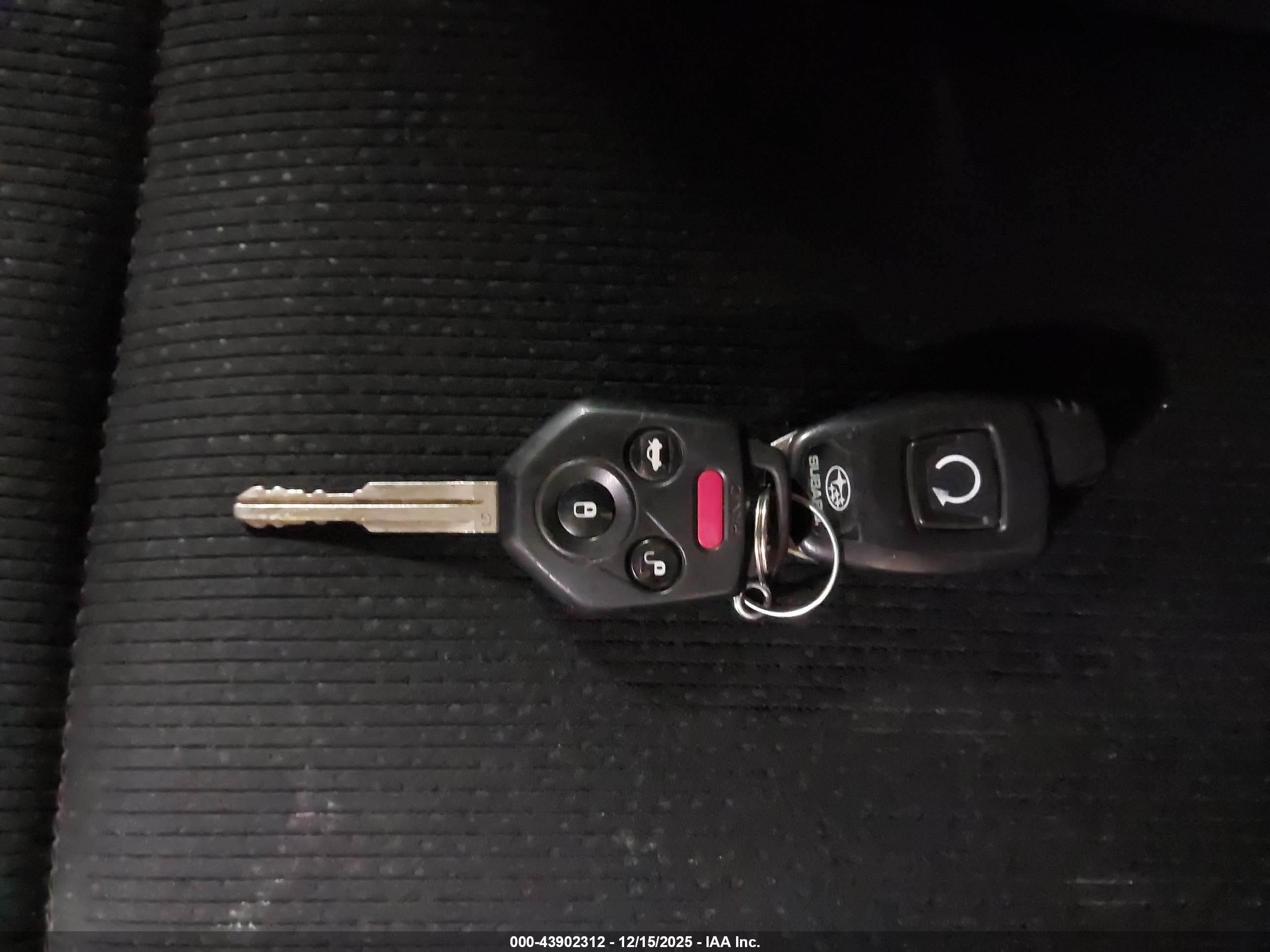 SUBARU LEGACY image 11