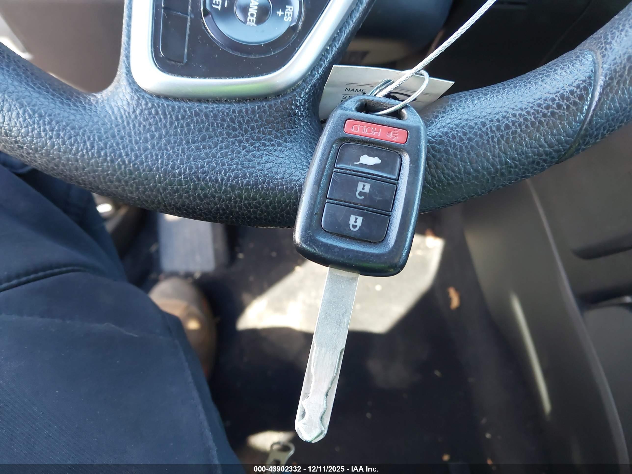 HONDA CR-V image 11
