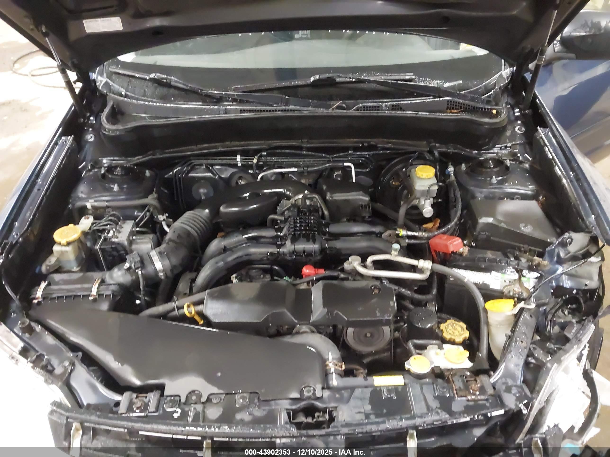 SUBARU FORESTER image 10