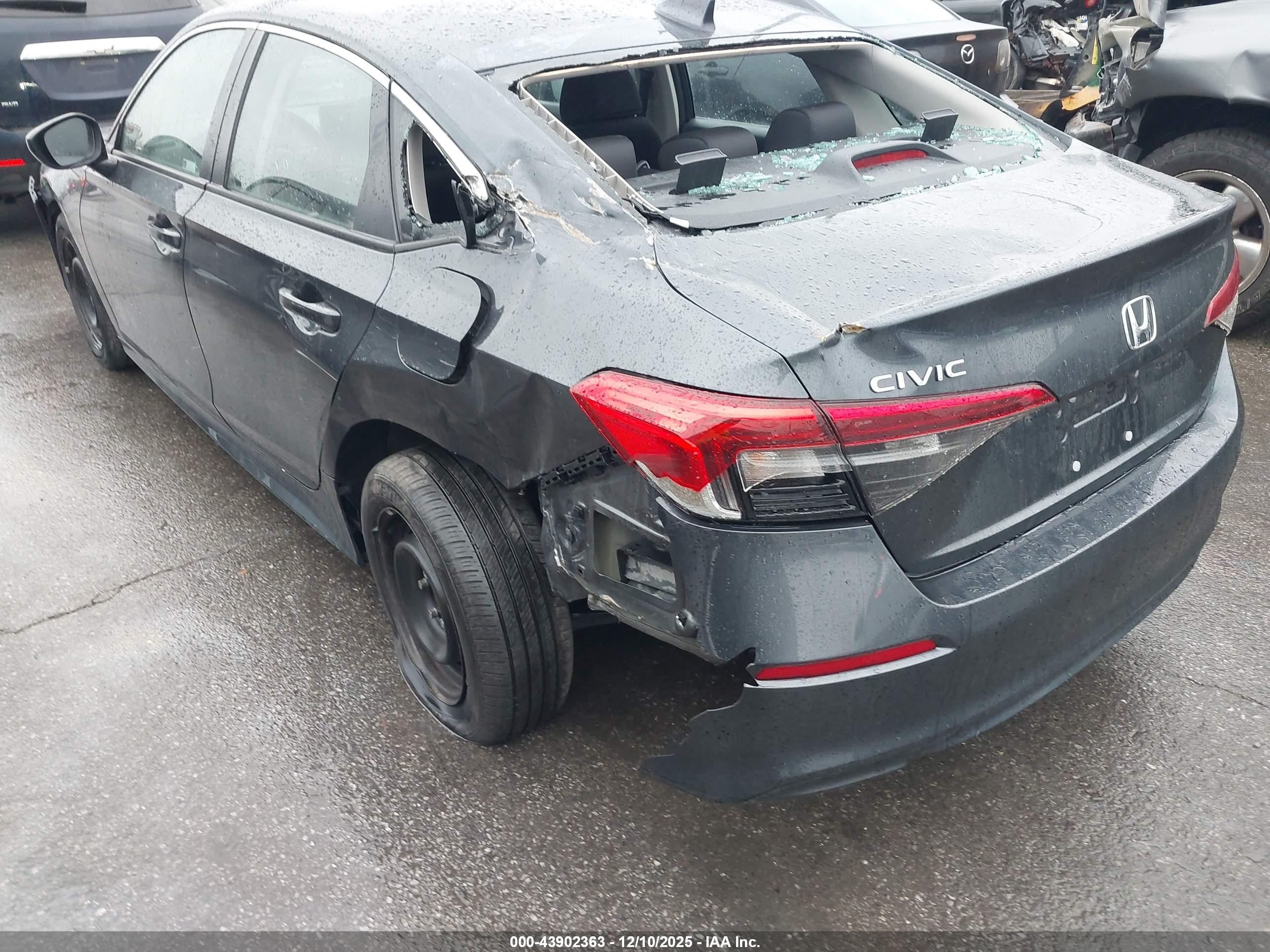 HONDA CIVIC image 6