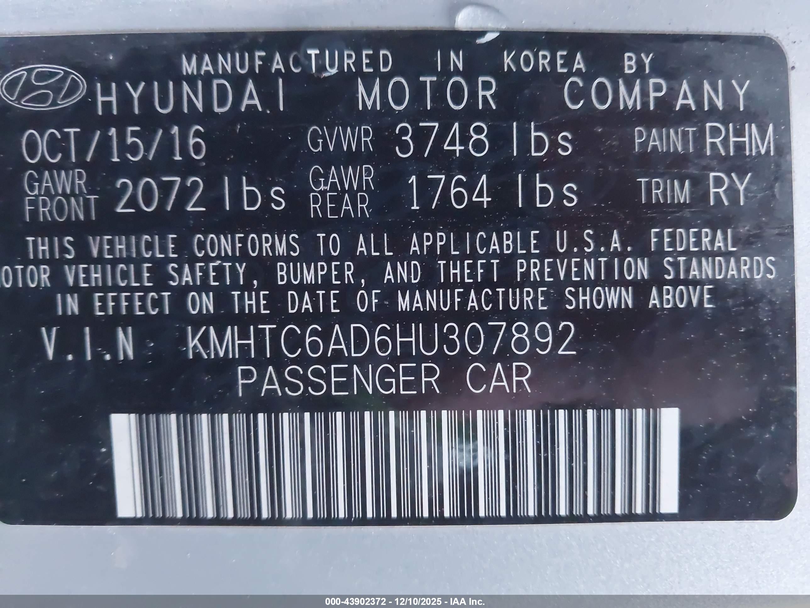 HYUNDAI VELOSTER image 9