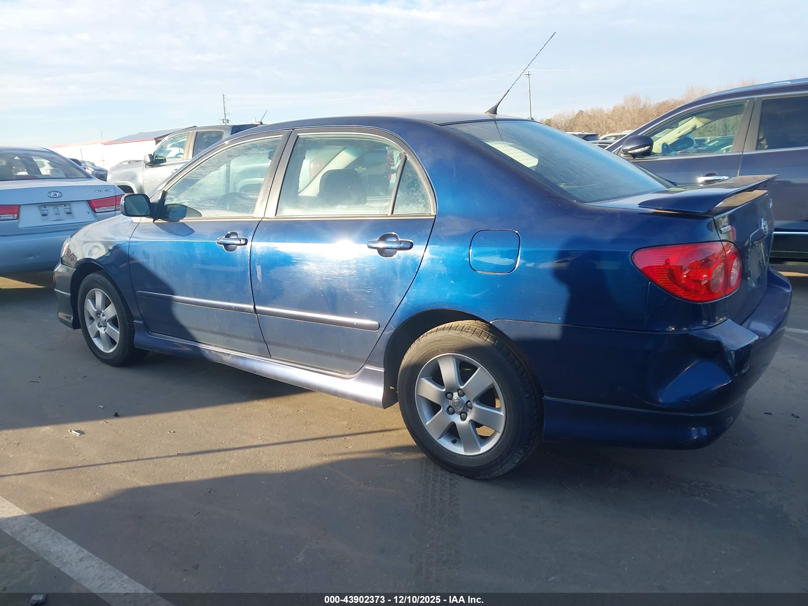 TOYOTA COROLLA image 3