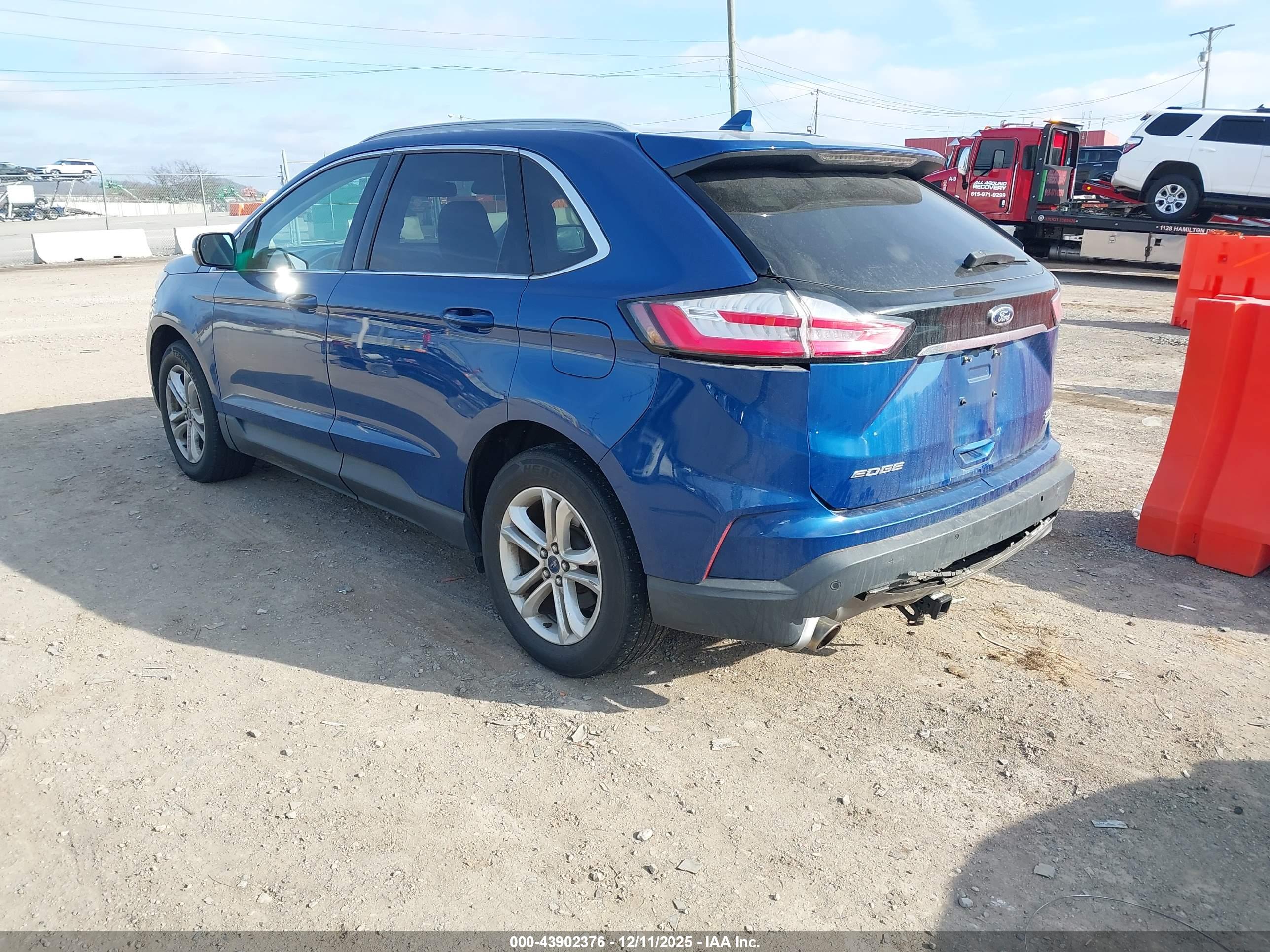 FORD EDGE image 3