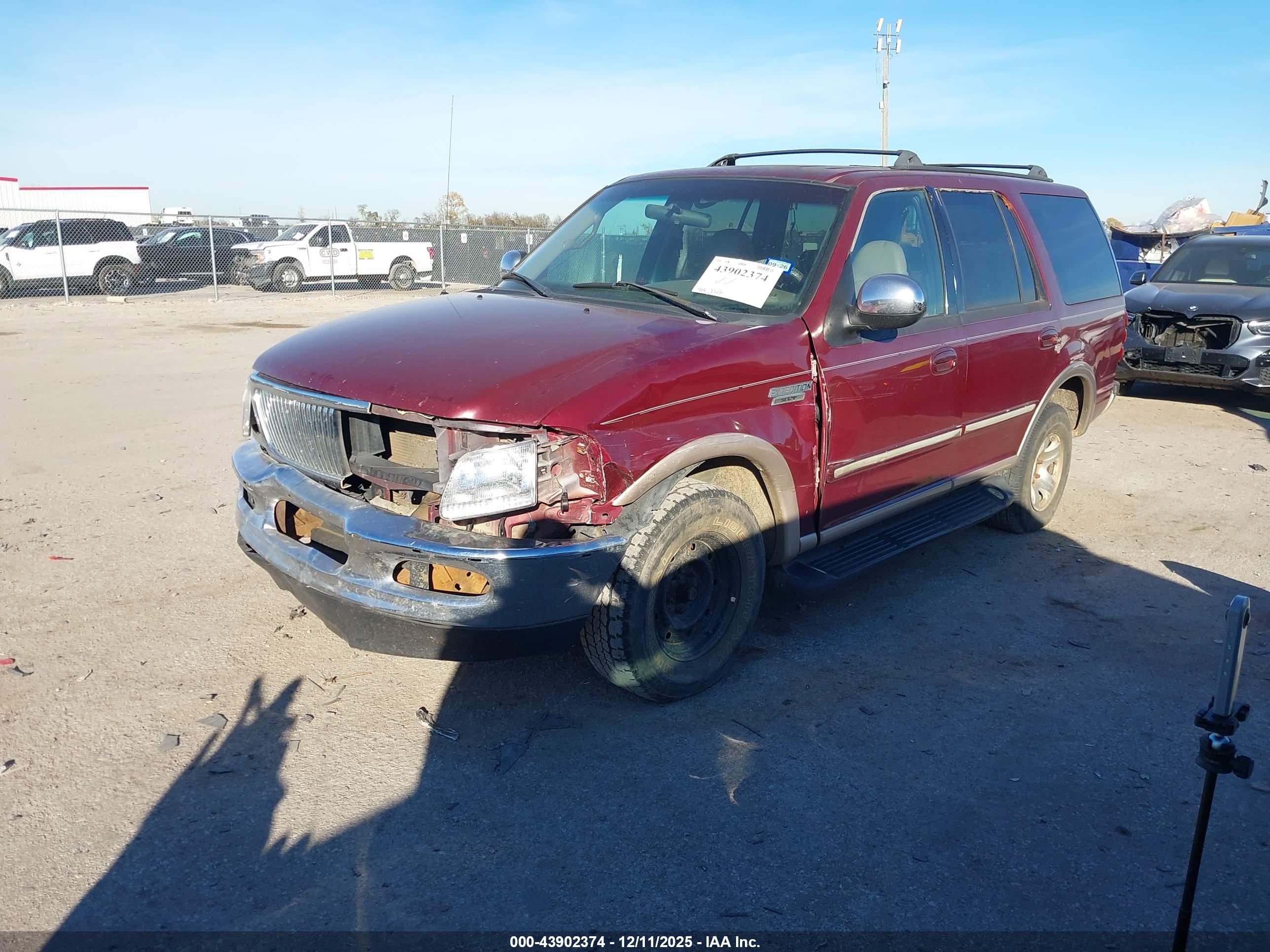 FORD EXPEDITION image 2