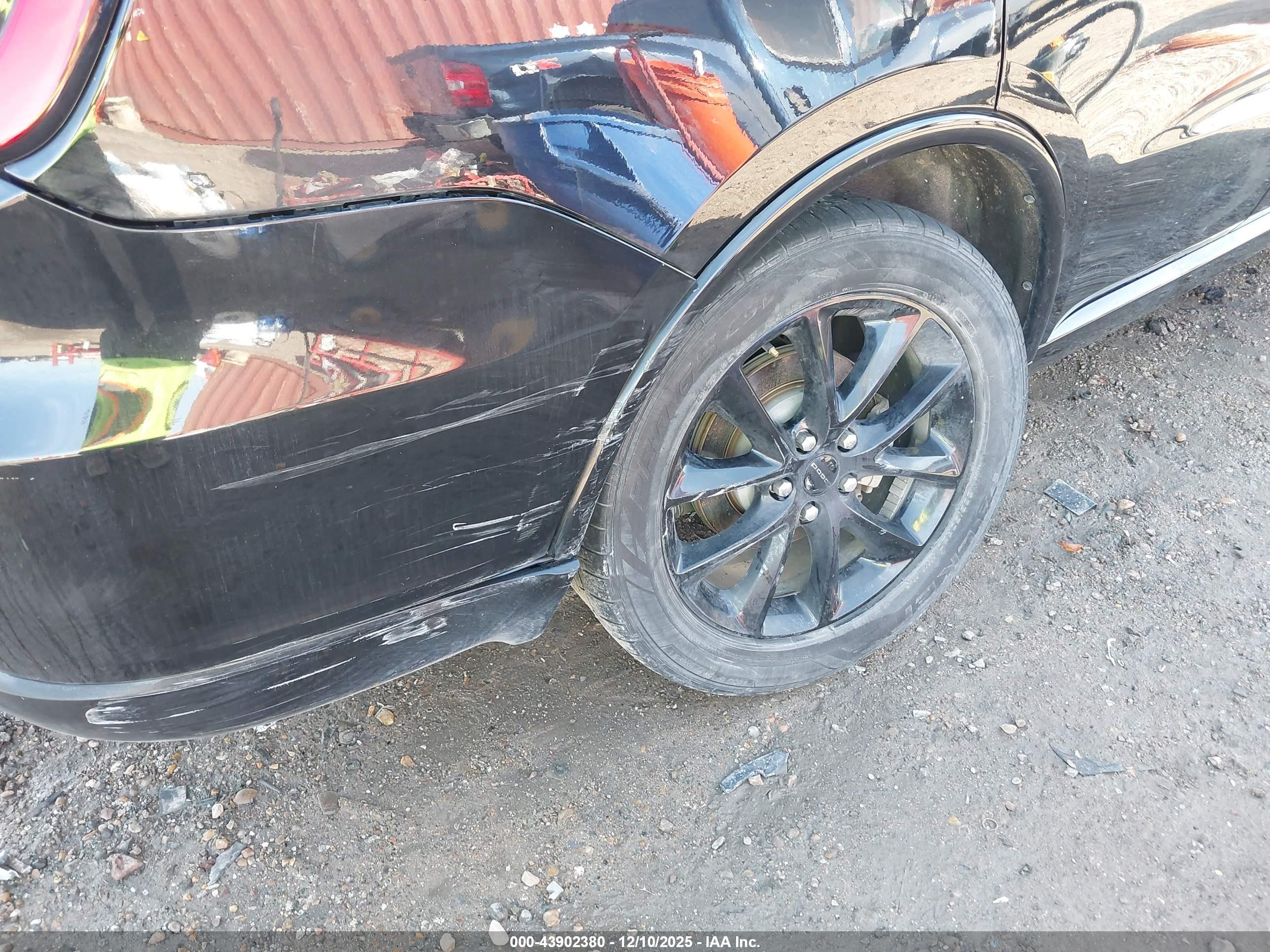 DODGE DURANGO image 6