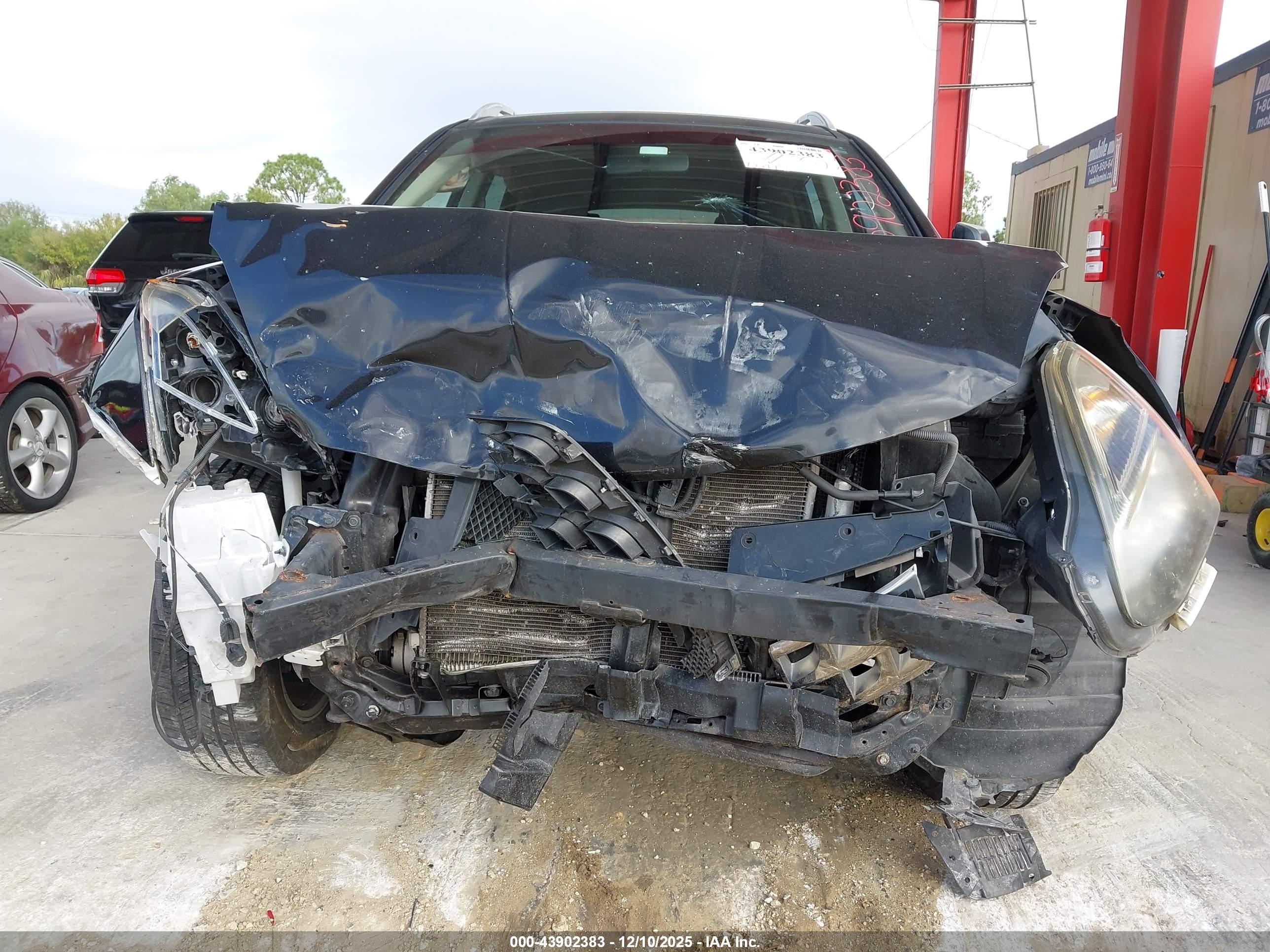 NISSAN ROGUE image 6