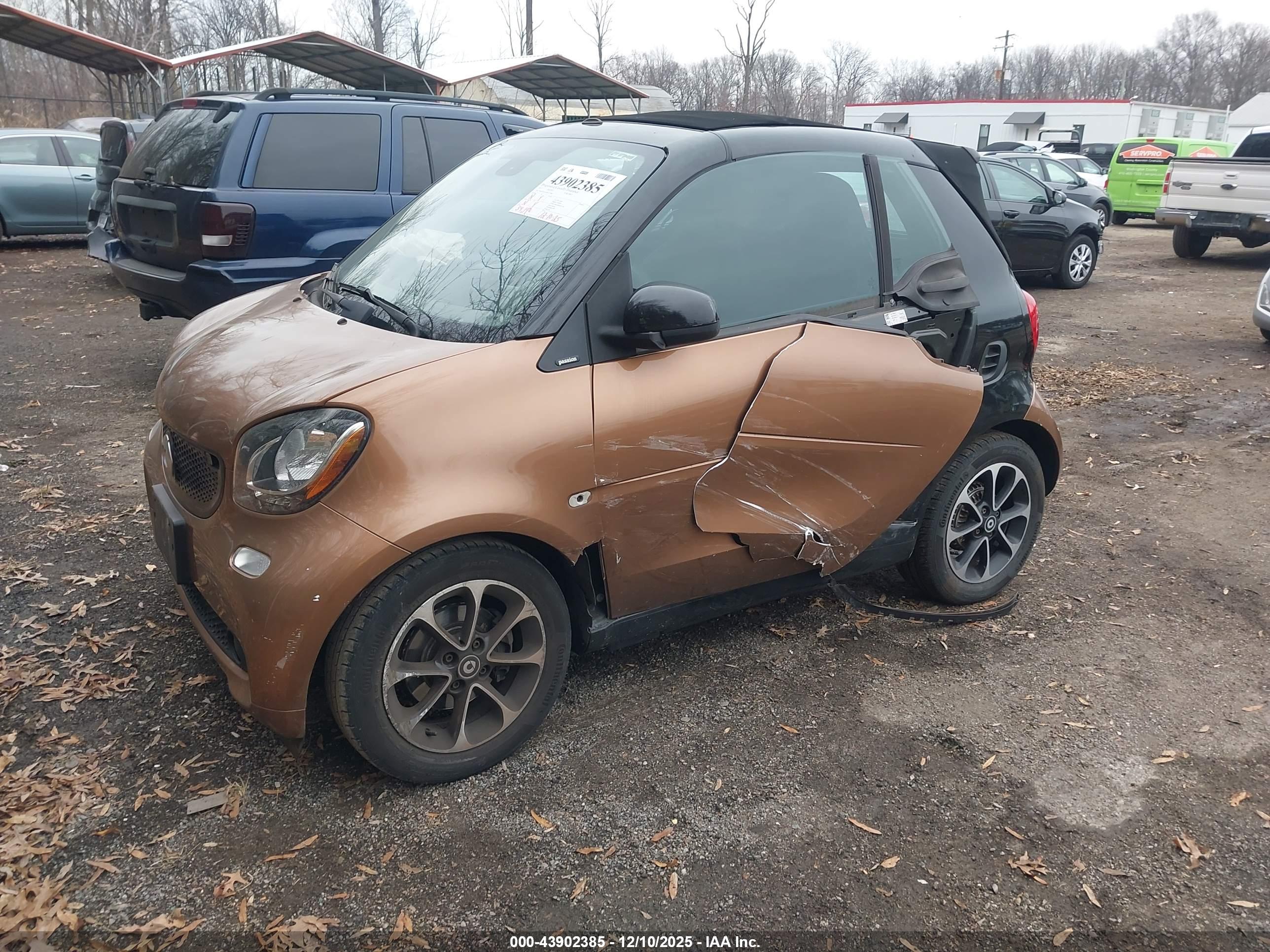 SMART FORTWO image 2