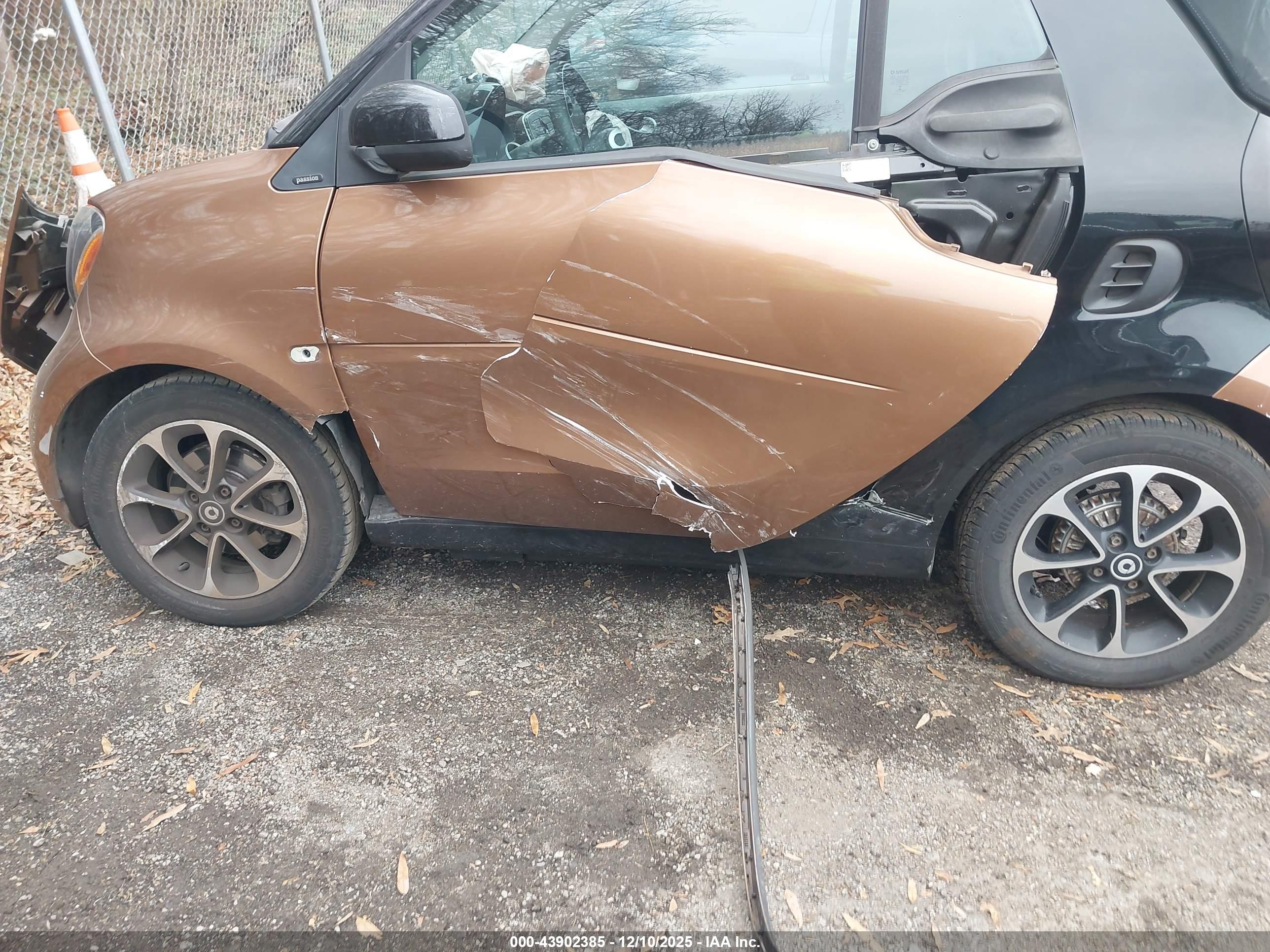 SMART FORTWO image 6