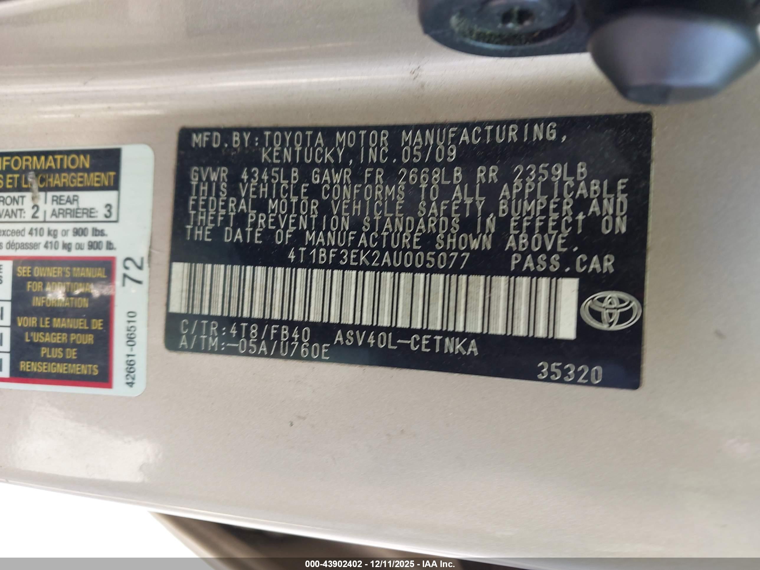 TOYOTA CAMRY image 9