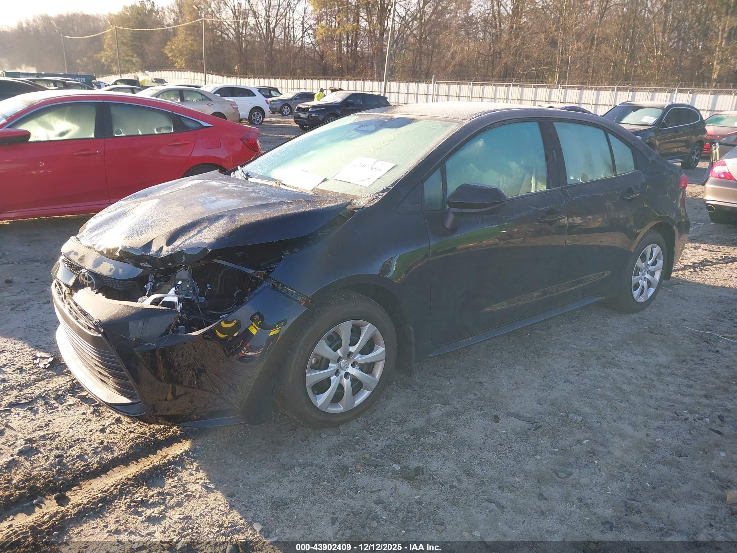 TOYOTA COROLLA image 2