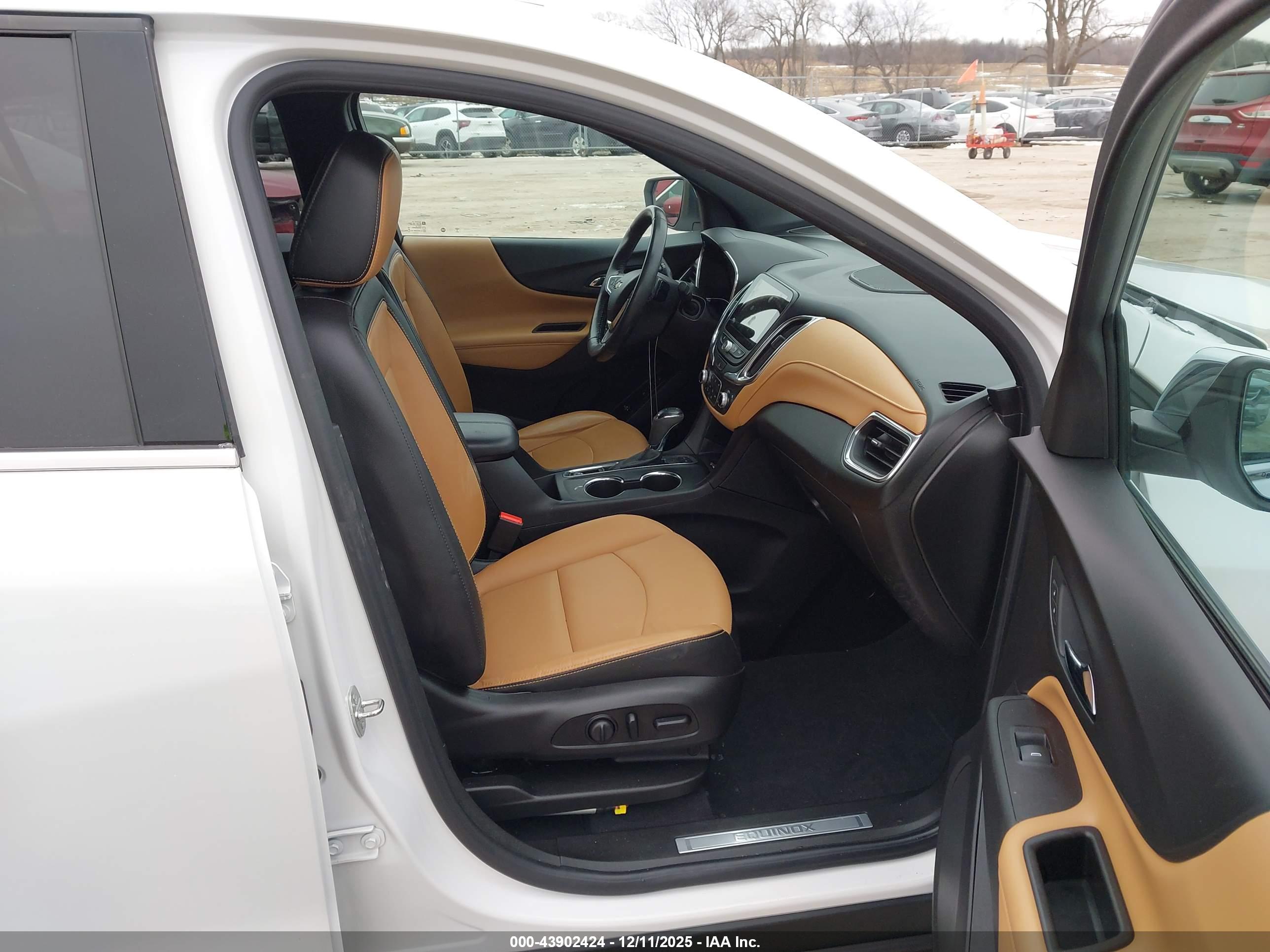 CHEVROLET EQUINOX image 5
